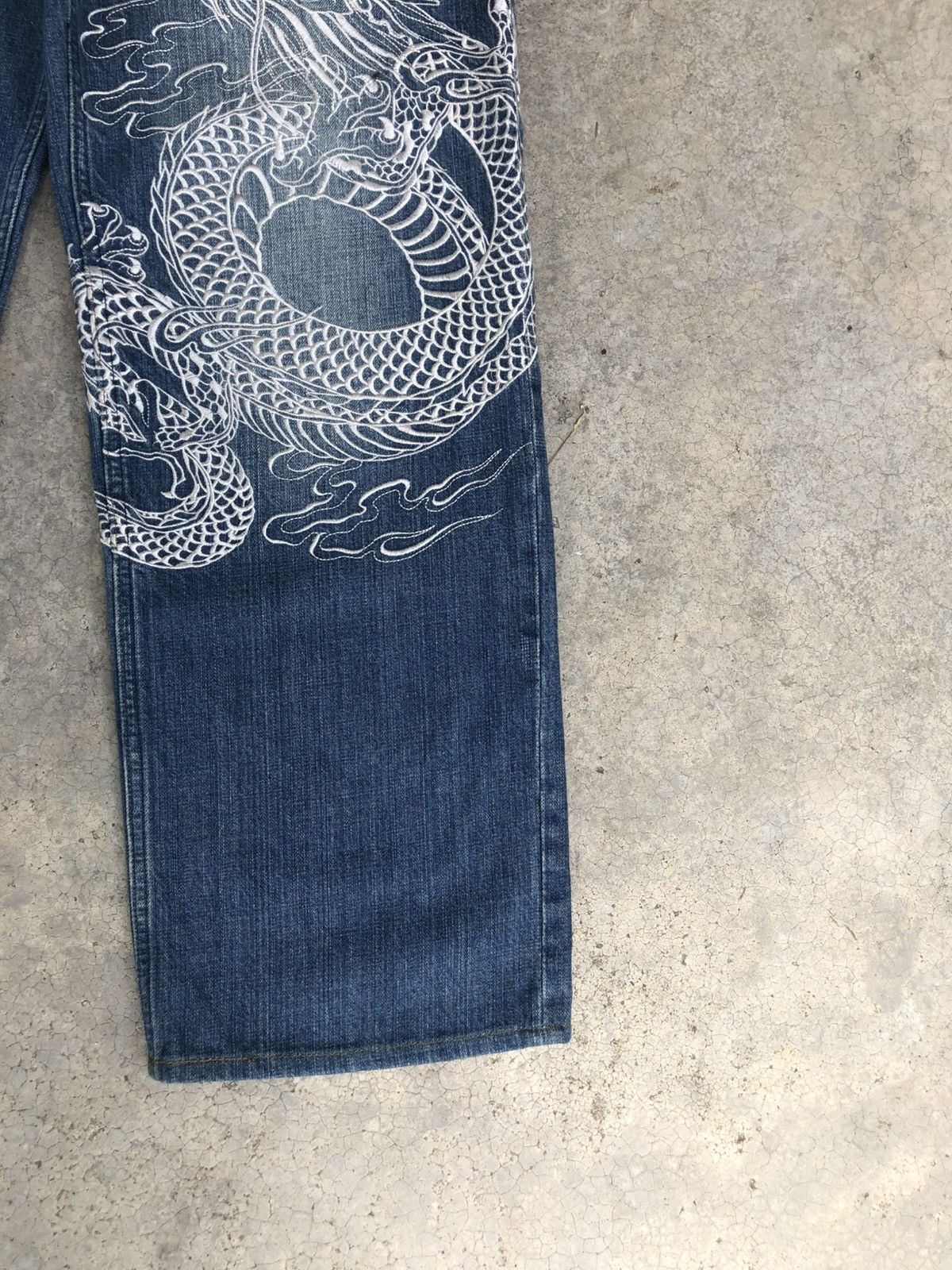 Karakuri Tamashii Karakuri Tamashii Embroidered Baggy Distressed Size US 34 / EU 50 - 6 Thumbnail