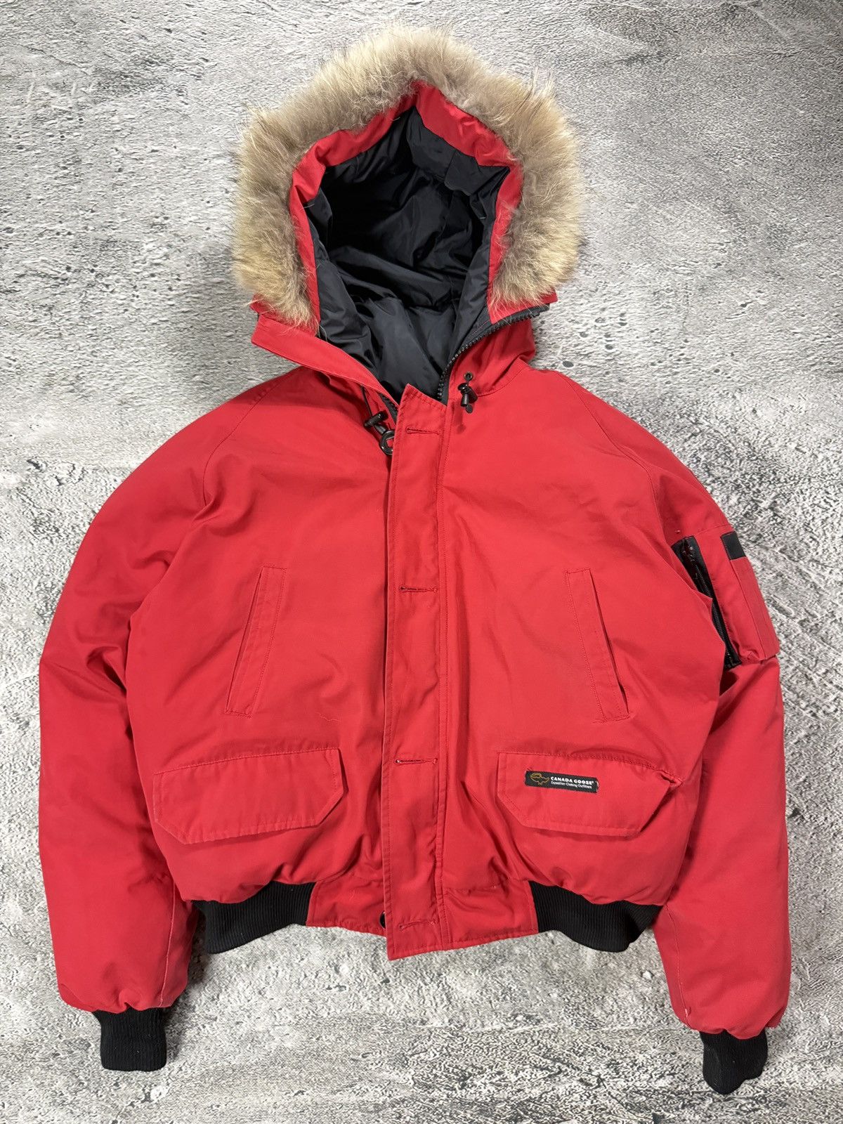 Canada Goose Canada Goose vintage red chilliwack bomber jacket puffer Size US XL / EU 56 / 4 - 1 Thumbnail