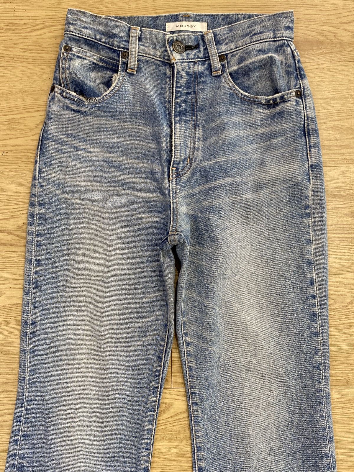 MOUSSY Moussy Acid Blue Wash Whiskers Style Flare Jeans Size US 26 / EU 42 - 2 Thumbnail