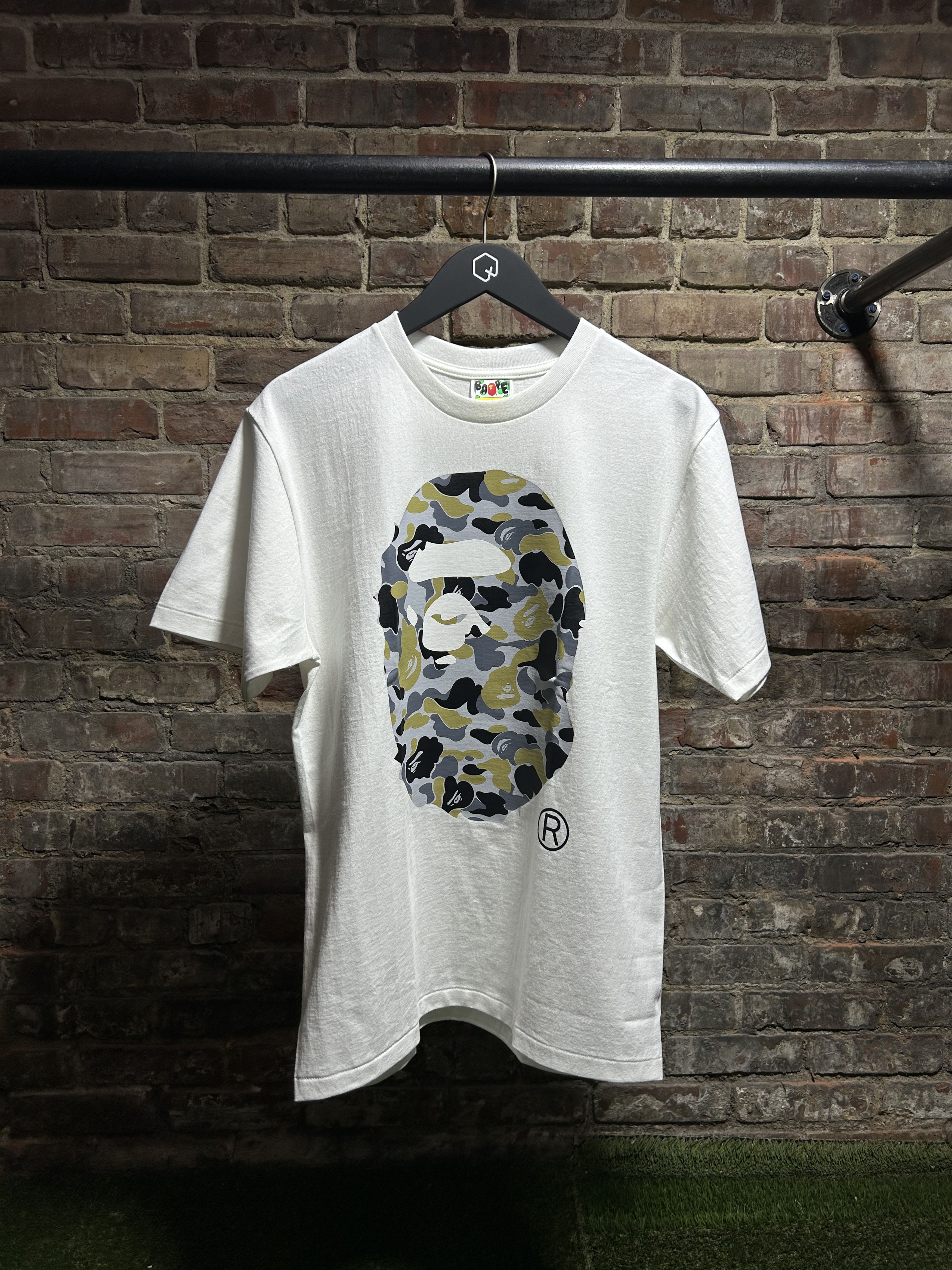 Bape BAPE Ginza Store Exclusive Tee Size US M / EU 48-50 / 2 - 1 Thumbnail