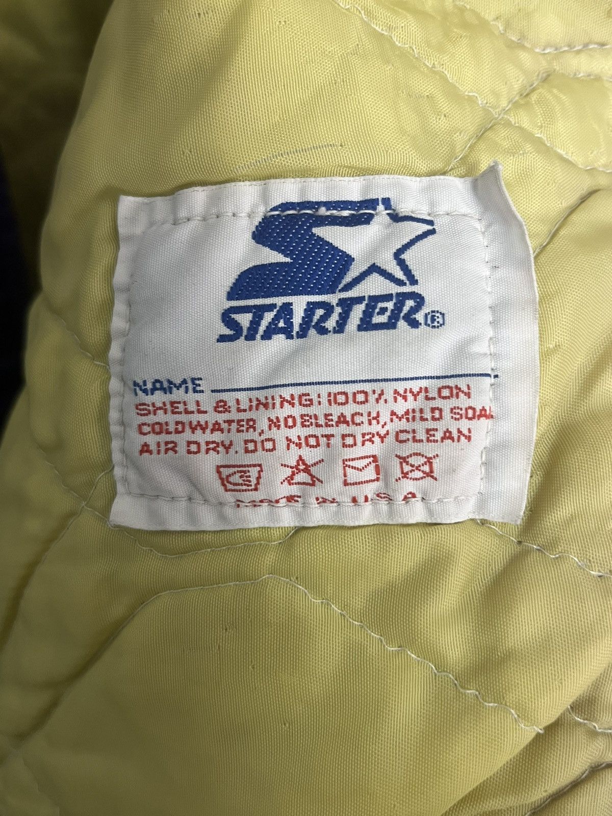 Vintage Los Angeles Lakers Satin Purple 90’s STARTER Jacket XXL Size US XXL / EU 58 / 5 - 9 Thumbnail