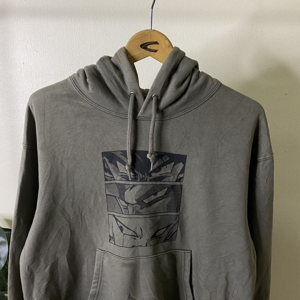 Anime Dragonball x Uniqlo UT Japanese Manga Series Pullover Hoodie Size US L / EU 52-54 / 3 - 2 Thumbnail