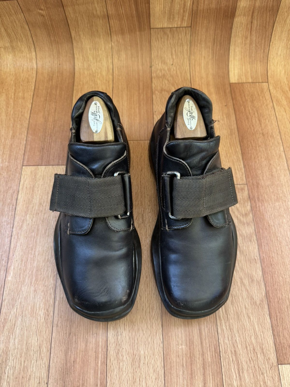 Prada 🔥AW99 Velcro Brixxen low Sneakers Size US 7 / EU 40 - 1 Thumbnail