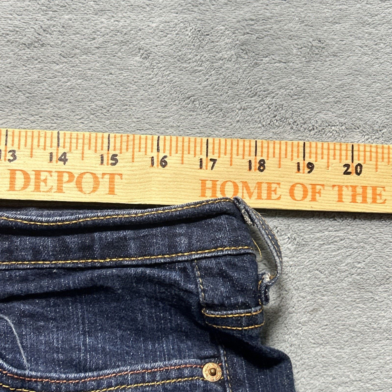 Levi's Levis 515 Beyond Baggy Jeans Women 14 Reg 36x31 Wide Bootcut Size 36" / US 14 / IT 50 - 12 Thumbnail