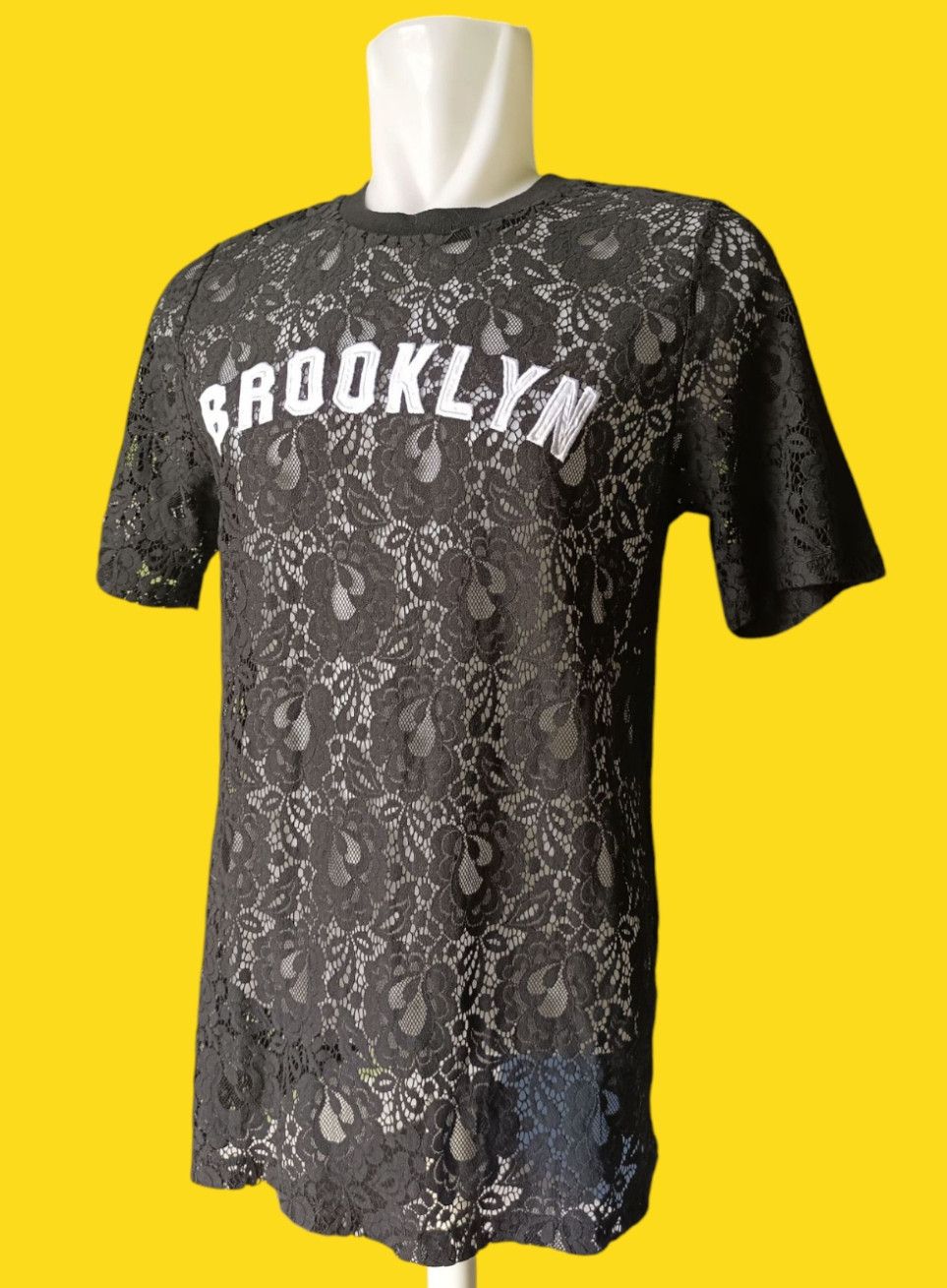 Forever 21 × Japanese Brand Black Lace/Black brocade Brooklyn Short Sleeve Size US L / EU 52-54 / 3 - 7 Thumbnail