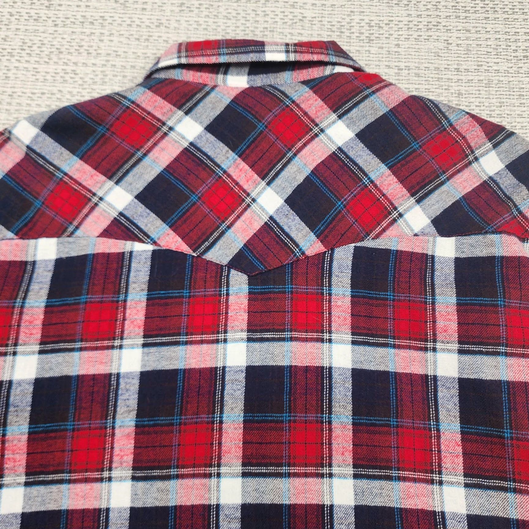 Vintage VINTAGE Ely Cattleman Jacket Mens Large Plaid Flannel Quilted Lined Western Pearl Snap Red Size US L / EU 52-54 / 3 - 7 Thumbnail