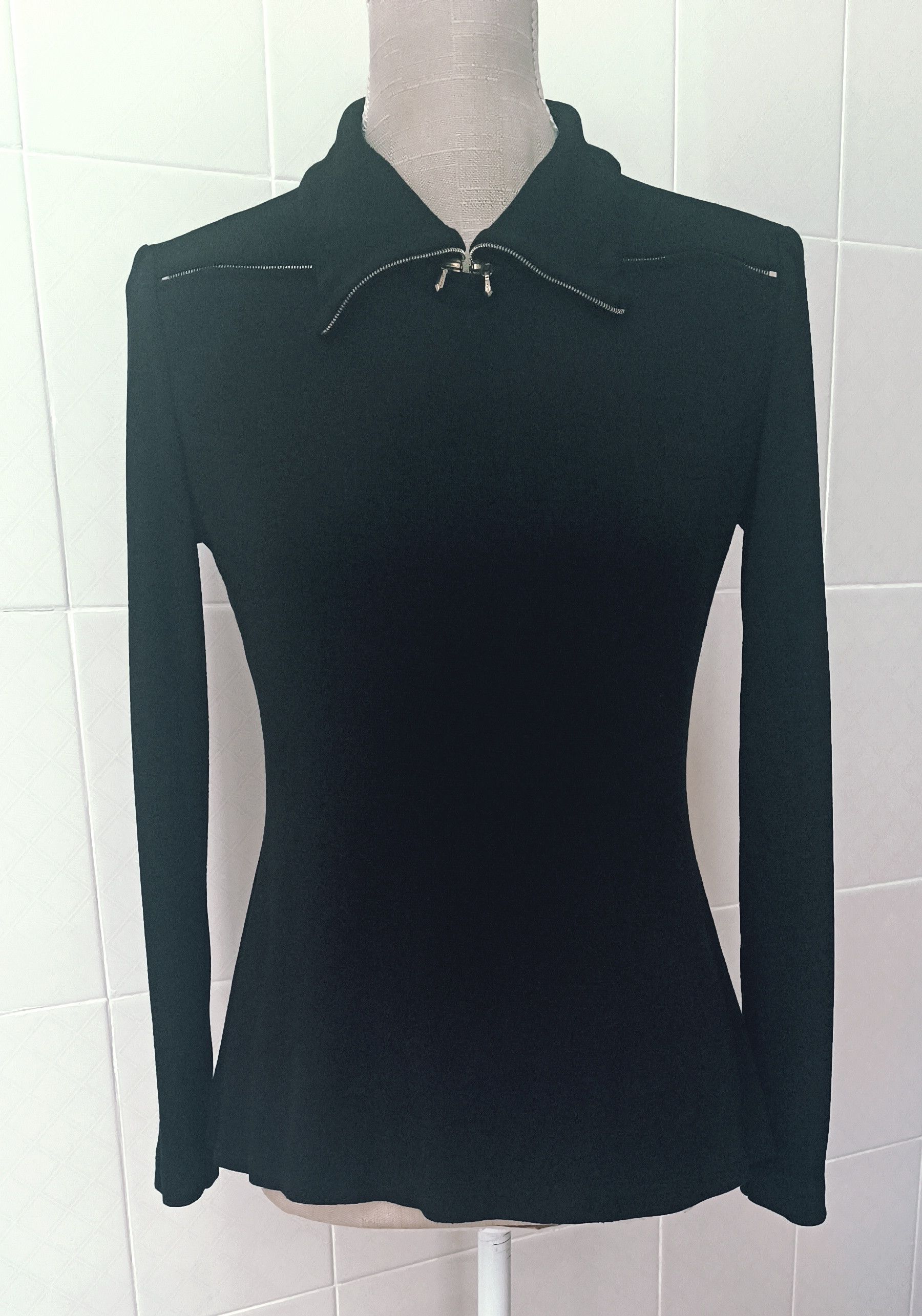Jean Paul Gaultier Black sweater with Zippers on the front, above the bust. Size M / US 6-8 / IT 42-44 - 3 Thumbnail