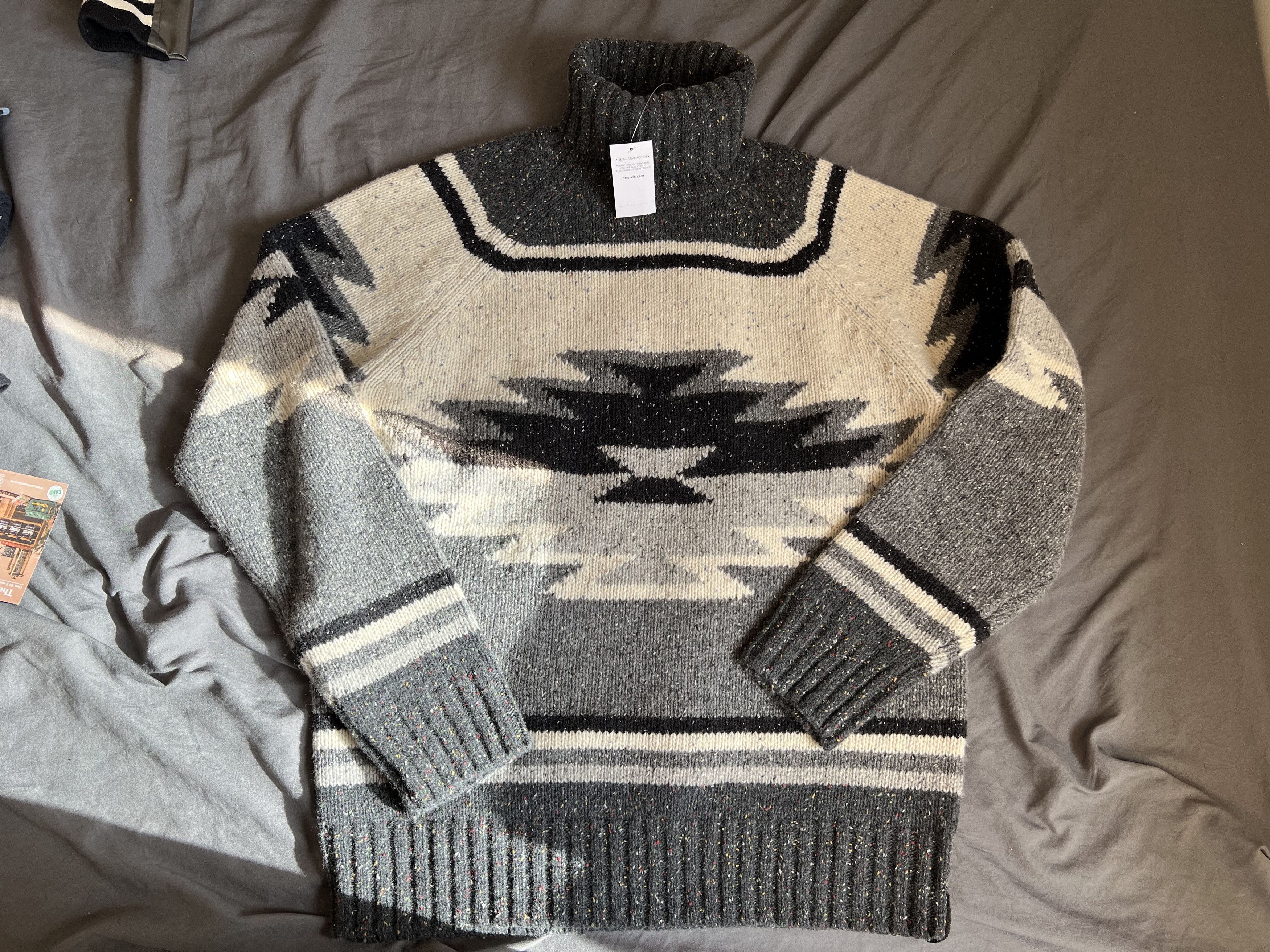 Todd Snyder Todd Snyder Southwest Donegal Lambswool Turtleneck L $298 Size US L / EU 52-54 / 3 - 5 Thumbnail