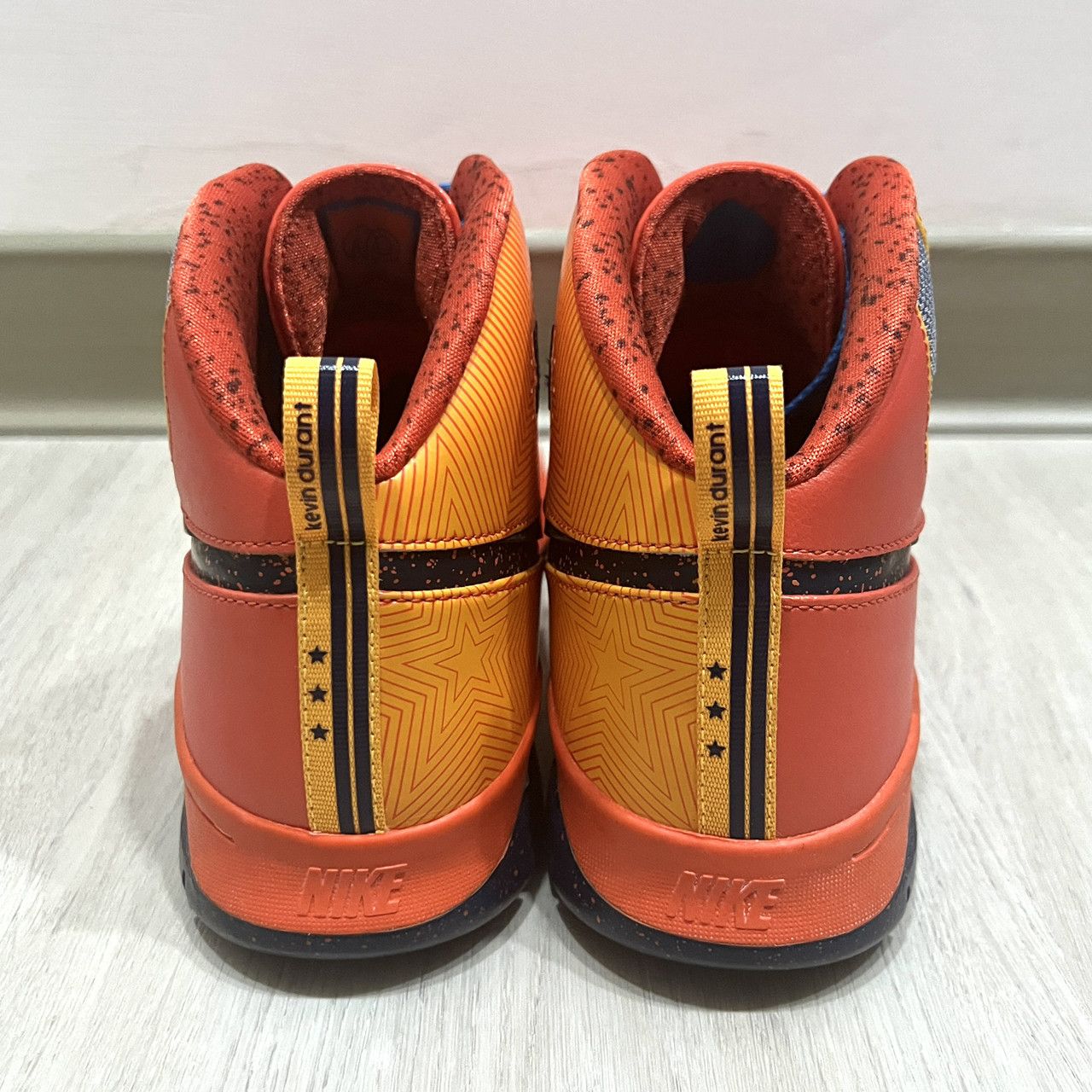 Nike Nike KD 1 All Star Rookie Challenge DS Size 9.5 Size US 9.5 / EU 42-43 - 5 Thumbnail