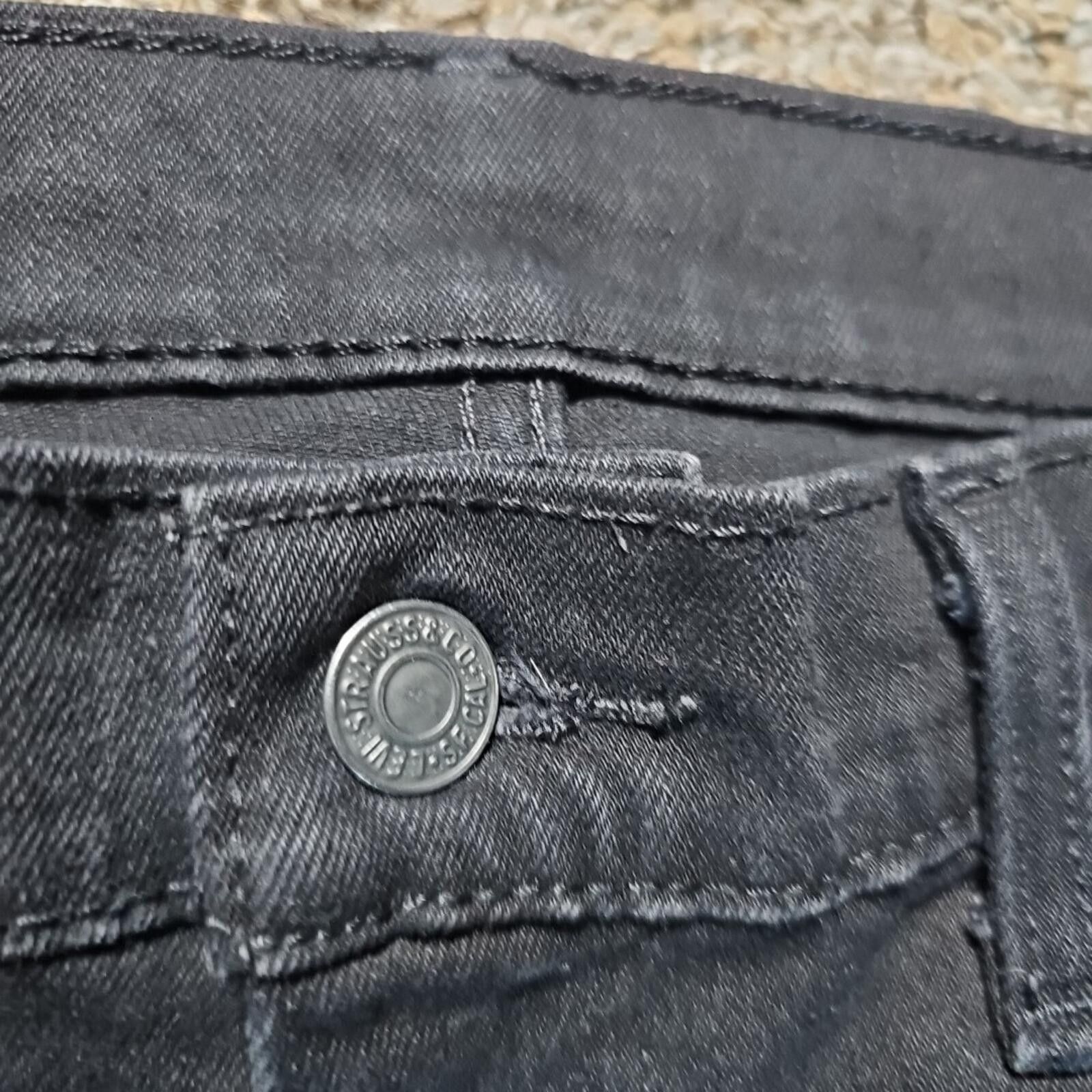 Levi's Levi's 511 Black 30x30 Jeans Size US 30 / EU 46 - 2 Thumbnail