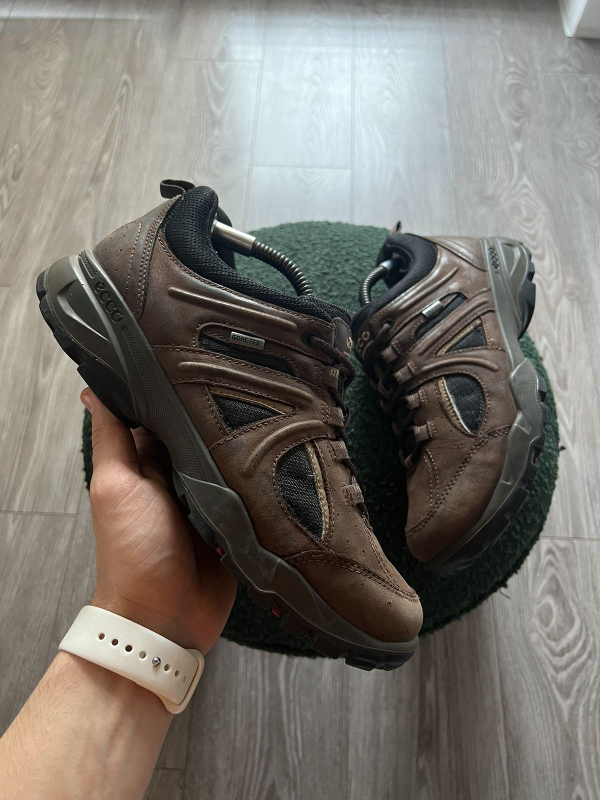 Ecco × Genuine Leather × Goretex ‼️Ecco Leather Gore-Tex R Line Oudoor Style Low Sneakers‼️ Size US 8.5 / EU 41-42 - 6 Thumbnail