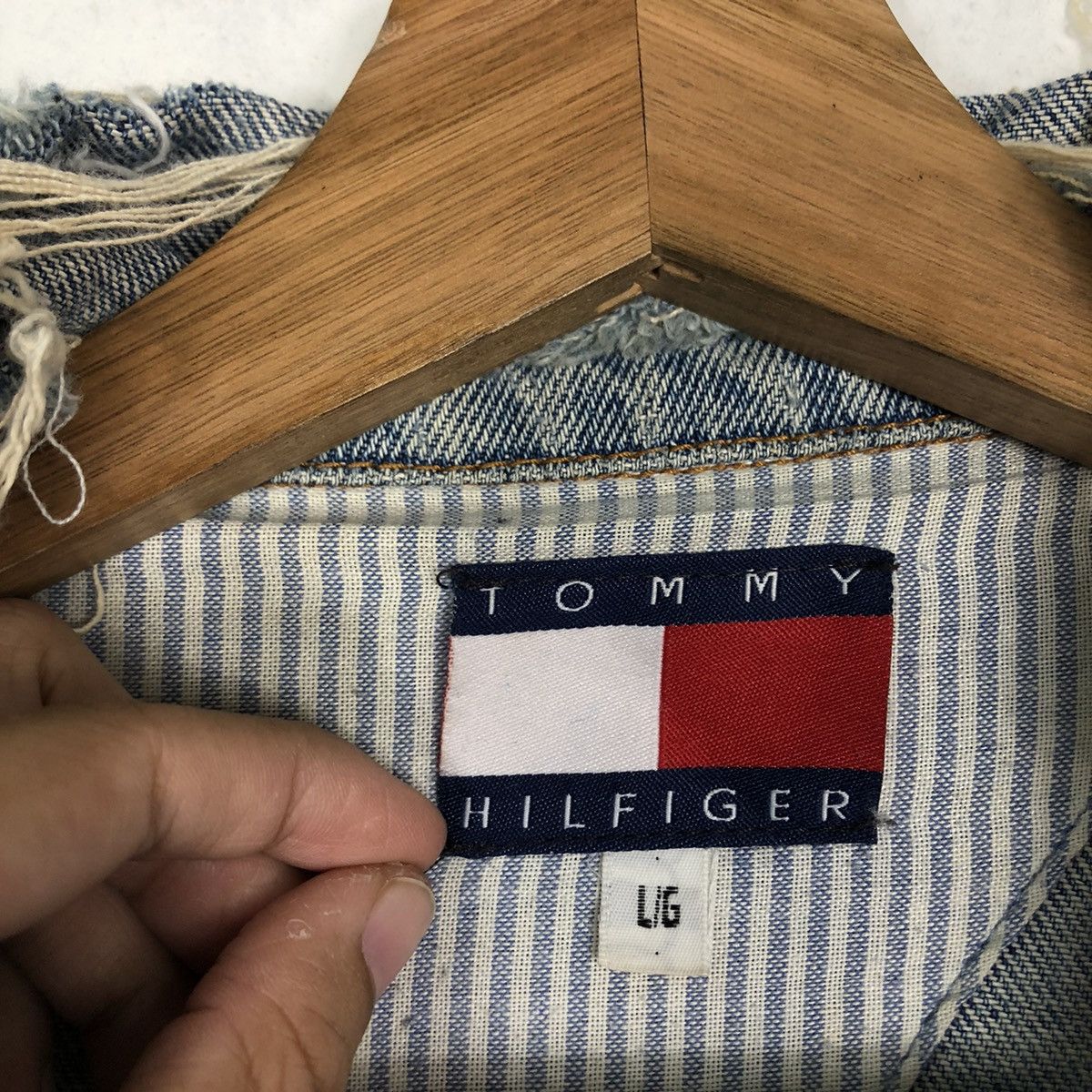 Japanese Brand 🔥Vintage Biker Denim Jacket Tommy Hilfiger Size US L / EU 52-54 / 3 - 15 Thumbnail