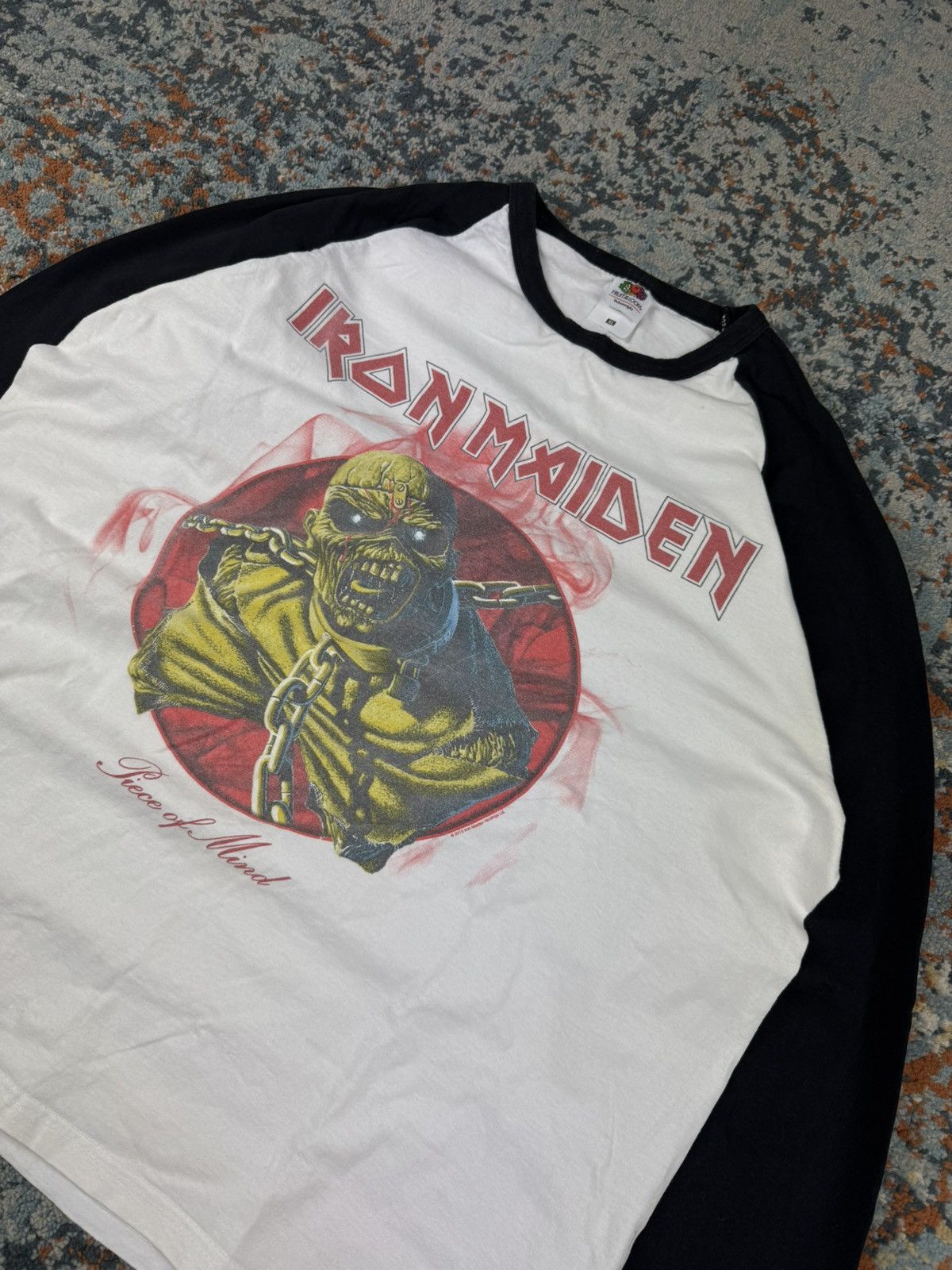 Band Tees Vintage 00s Iron Maiden piece of mind graphic long sleeve Size US XL / EU 56 / 4 - 3 Thumbnail