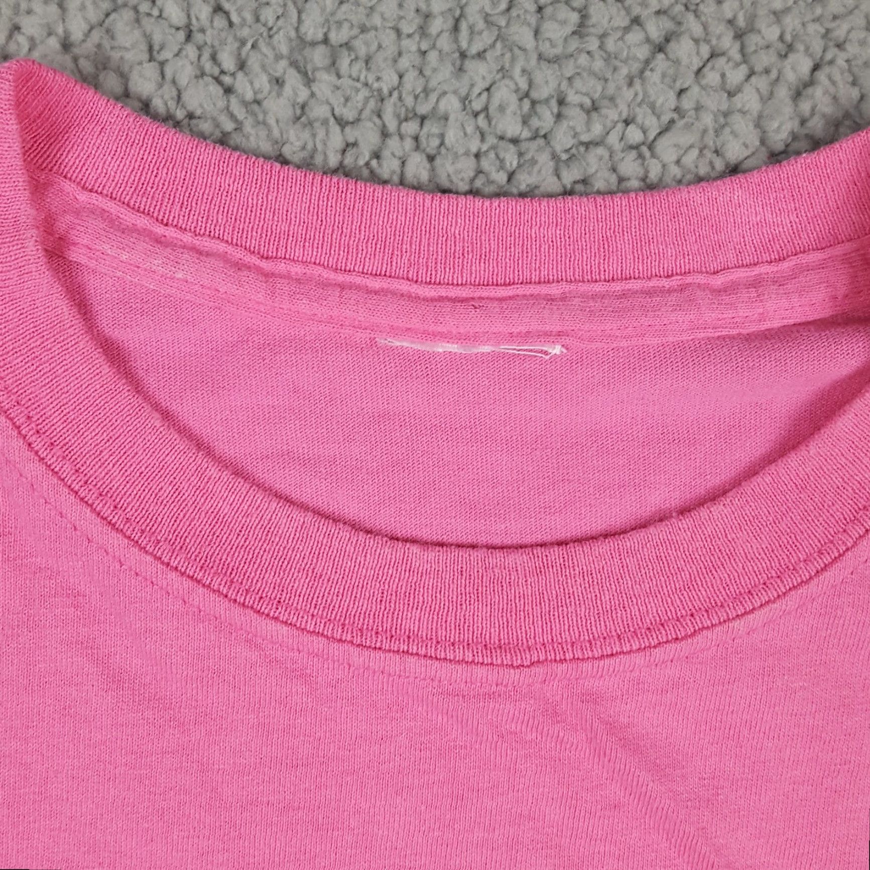 Fruit Of The Loom VINTAGE Fruit of the Loom 90s Cow Art T-Shirt Size Small Pink Retro Cartoon Mens Size US S / EU 44-46 / 1 - 7 Thumbnail