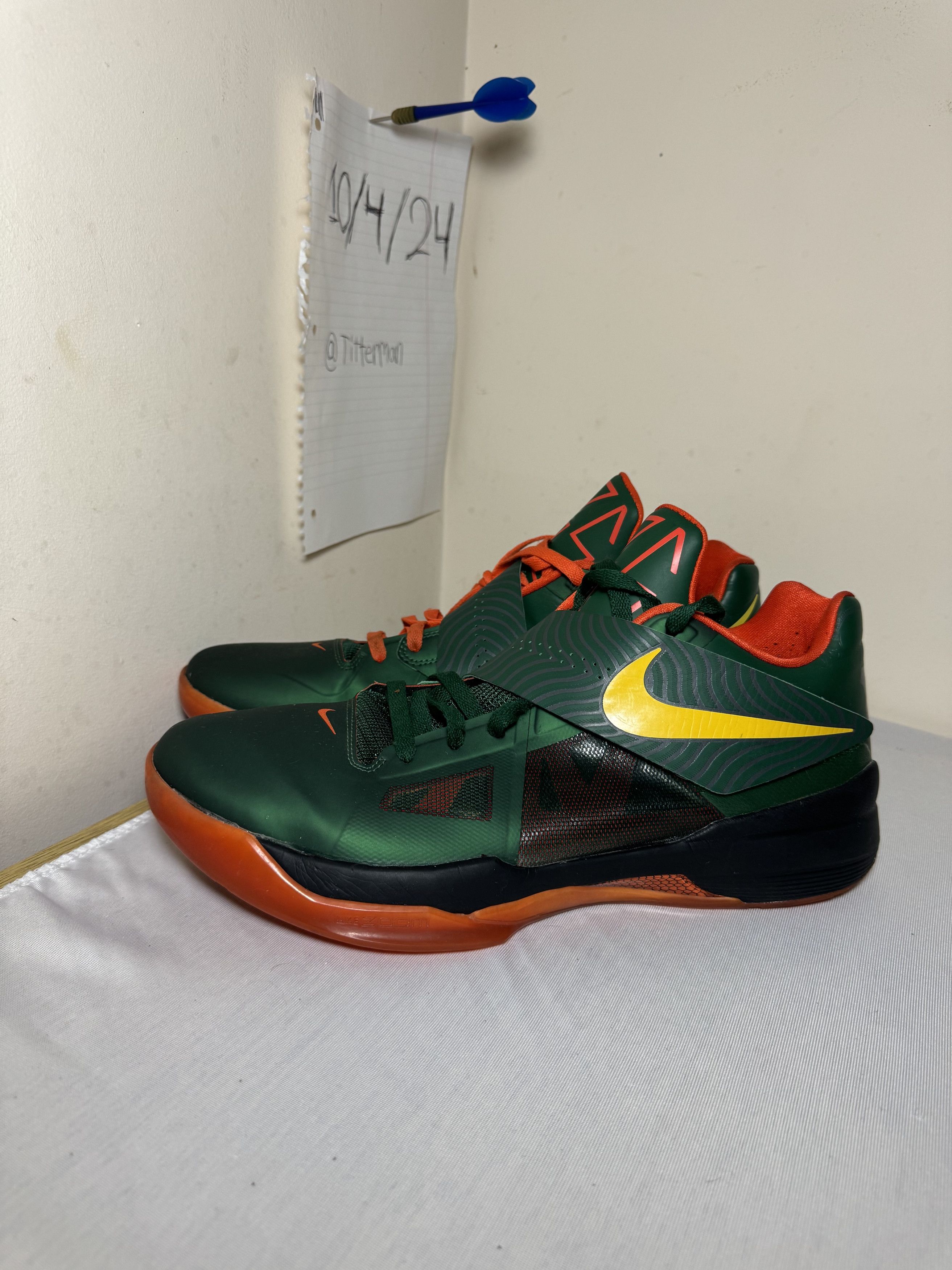 Nike shenron best sale