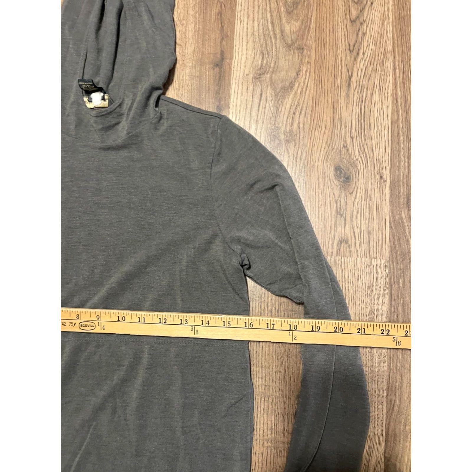 Banana Republic Banana Republic Hoodie Women’s Size Small Green Pullover Long Sleeve Size S / US 4 / IT 40 - 5 Thumbnail