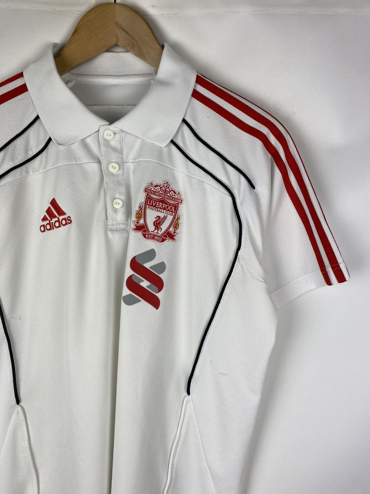 Adidas Adidas Liverpool 2010-11 polo shirt soccer jersey P95537 Size US M / EU 48-50 / 2 - 4 Thumbnail