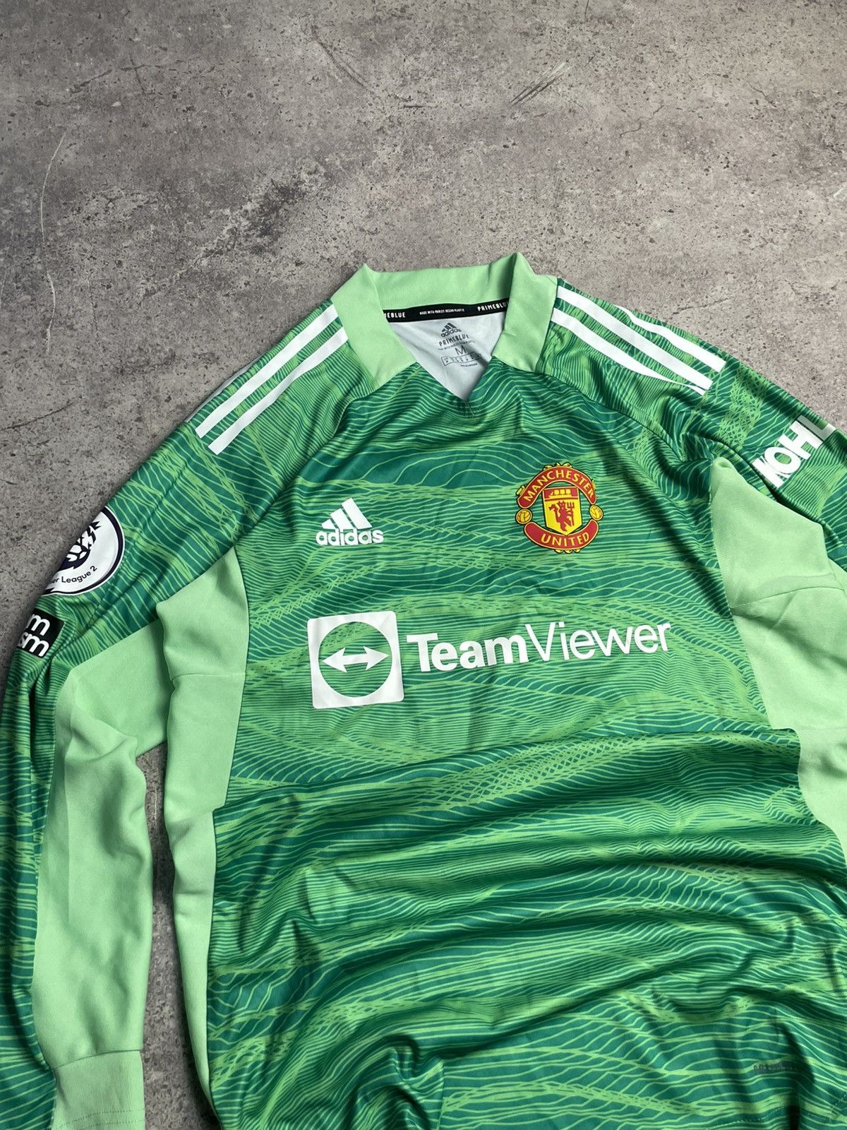 Adidas Adidas #13 number 2021 Long Sleeve Manchester United Jersey Size US M / EU 48-50 / 2 - 4 Thumbnail