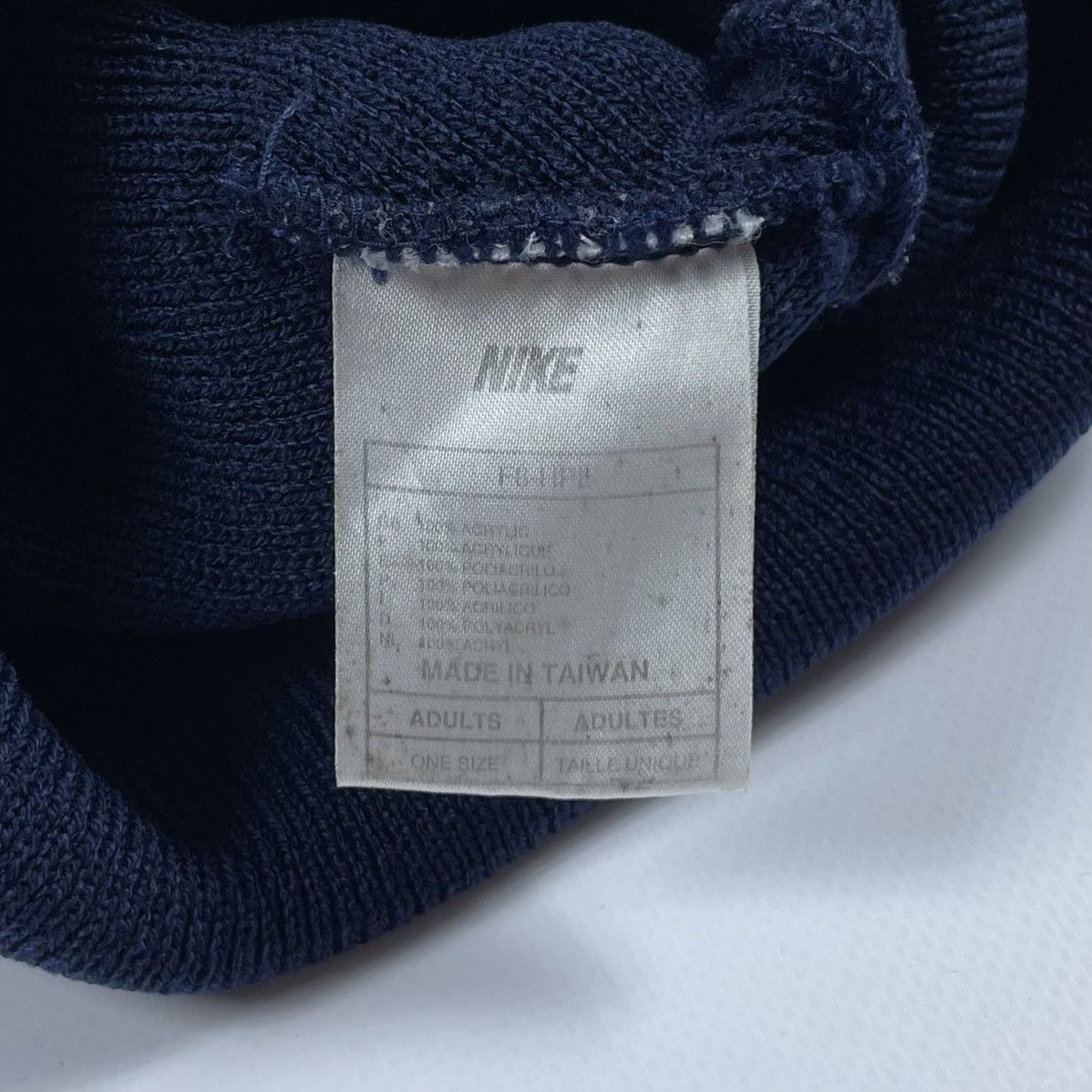 Nike Vintage Nike center logo Beanie Hat Size ONE SIZE - 5 Thumbnail
