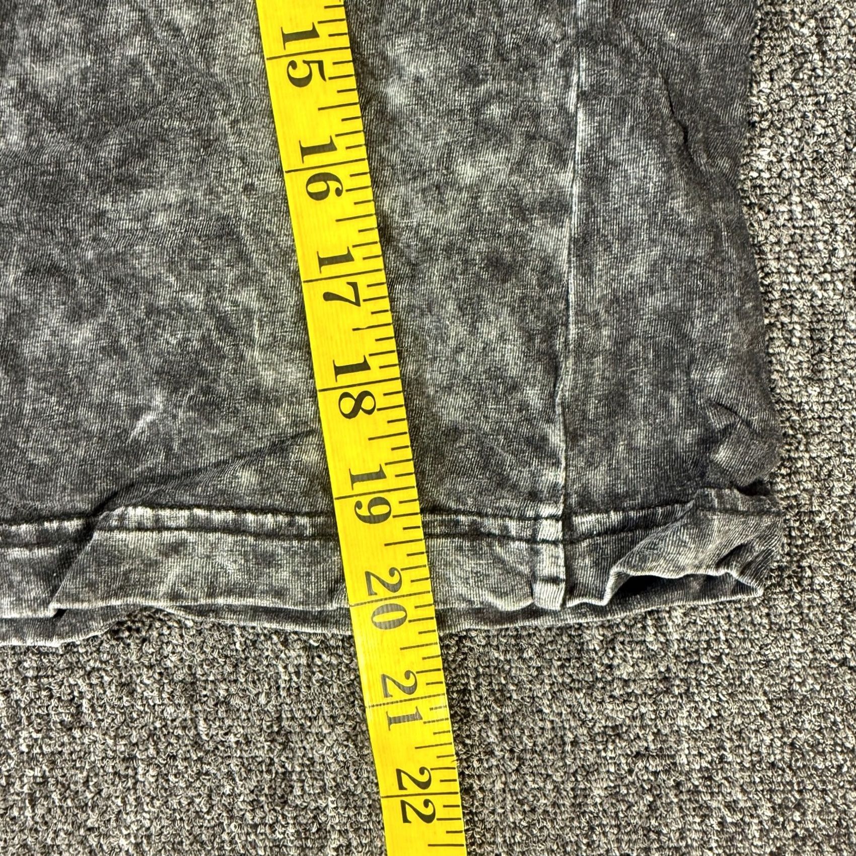 Vintage VINTAGE AC/DC Rock Tee Shirt Small Mens Short Sleeve Graphic Band Tour Acid Wash Black Size US 29 - 4 Thumbnail