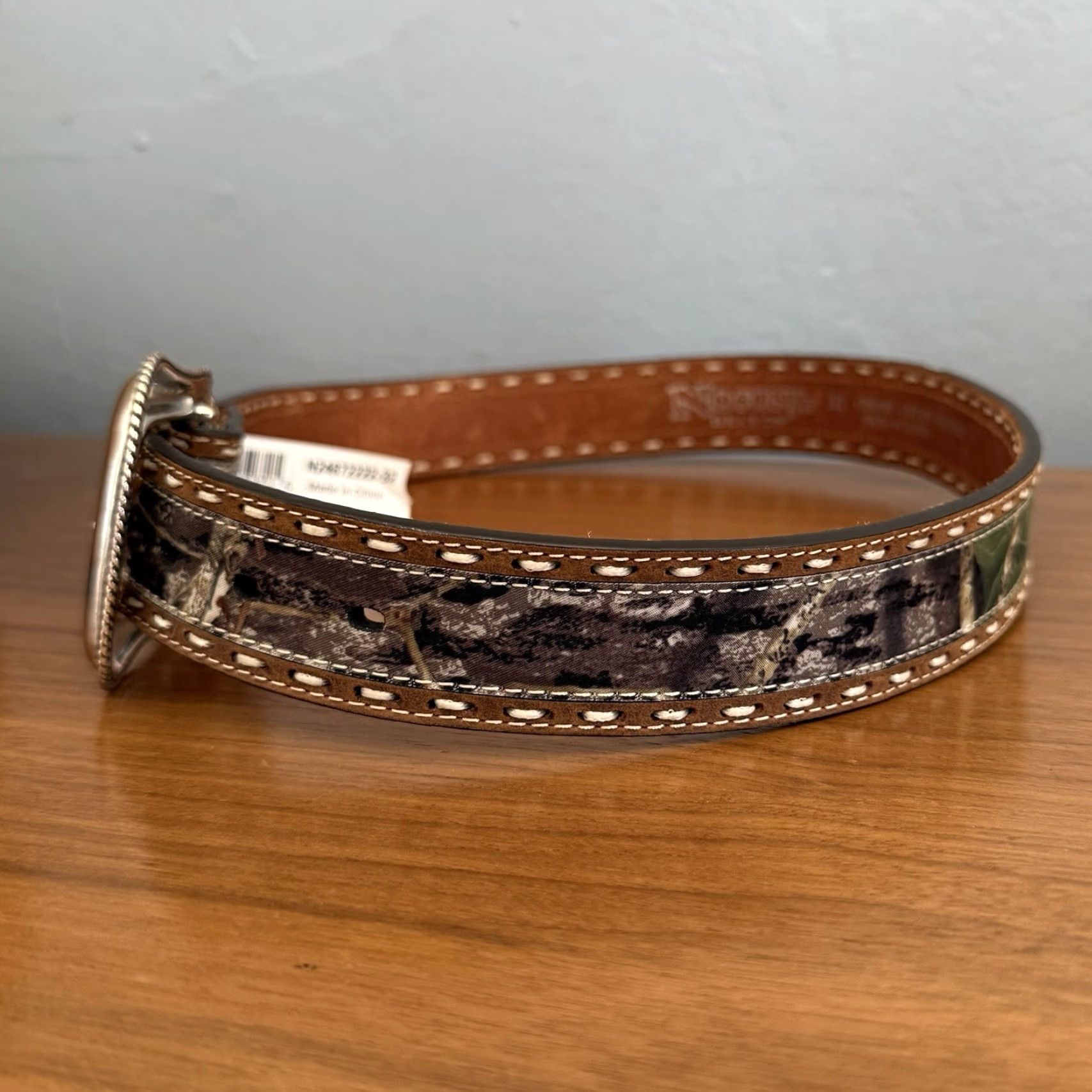 Vintage Nocona Belt Mossy Oak Camo Leather Silvertone Buckle Size 32 Removable Buckle Mens Leather Belt Size 32 - 2 Thumbnail