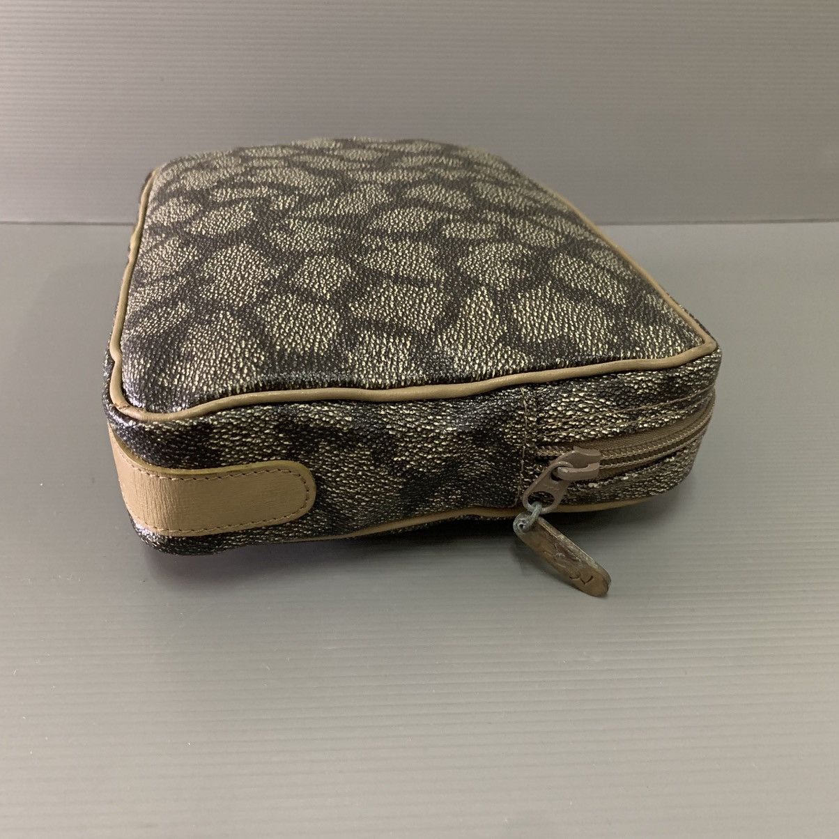 Yves Saint Laurent Yves Saint Laurent Vintage Clutch Bag Size ONE SIZE - 7 Thumbnail