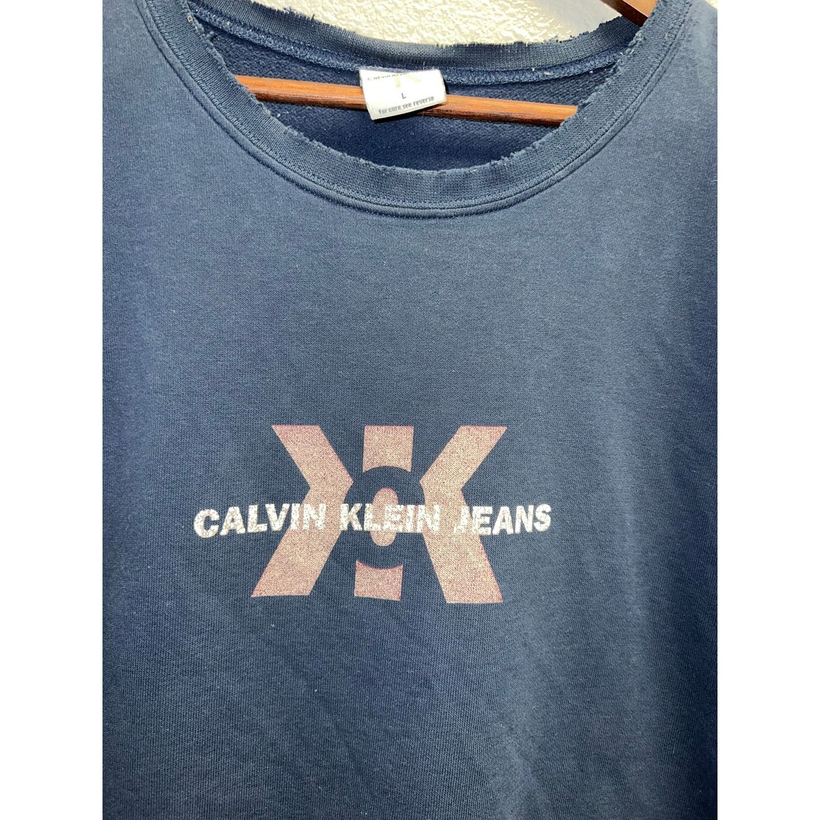 Vintage Vintage Calvin Klein Jeans Sweatshirt Faded Distressed 90s L Size US L / EU 52-54 / 3 - 2 Thumbnail