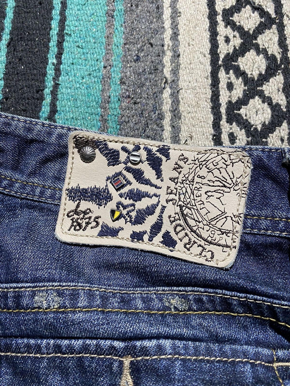 Hysteric Glamour × If Six Was Nine × Japanese Brand 2000s Clride Distressed Bootcut Jeans Size US 34 / EU 50 - 9 Thumbnail