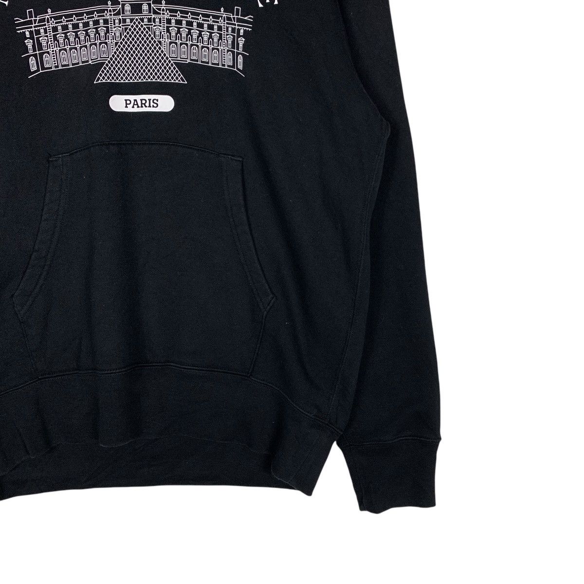Japanese Brand MUSEE DU LOUVRE Graphics Printed Pullover Hoodies #1433-C65 Size US S / EU 44-46 / 1 - 7 Thumbnail