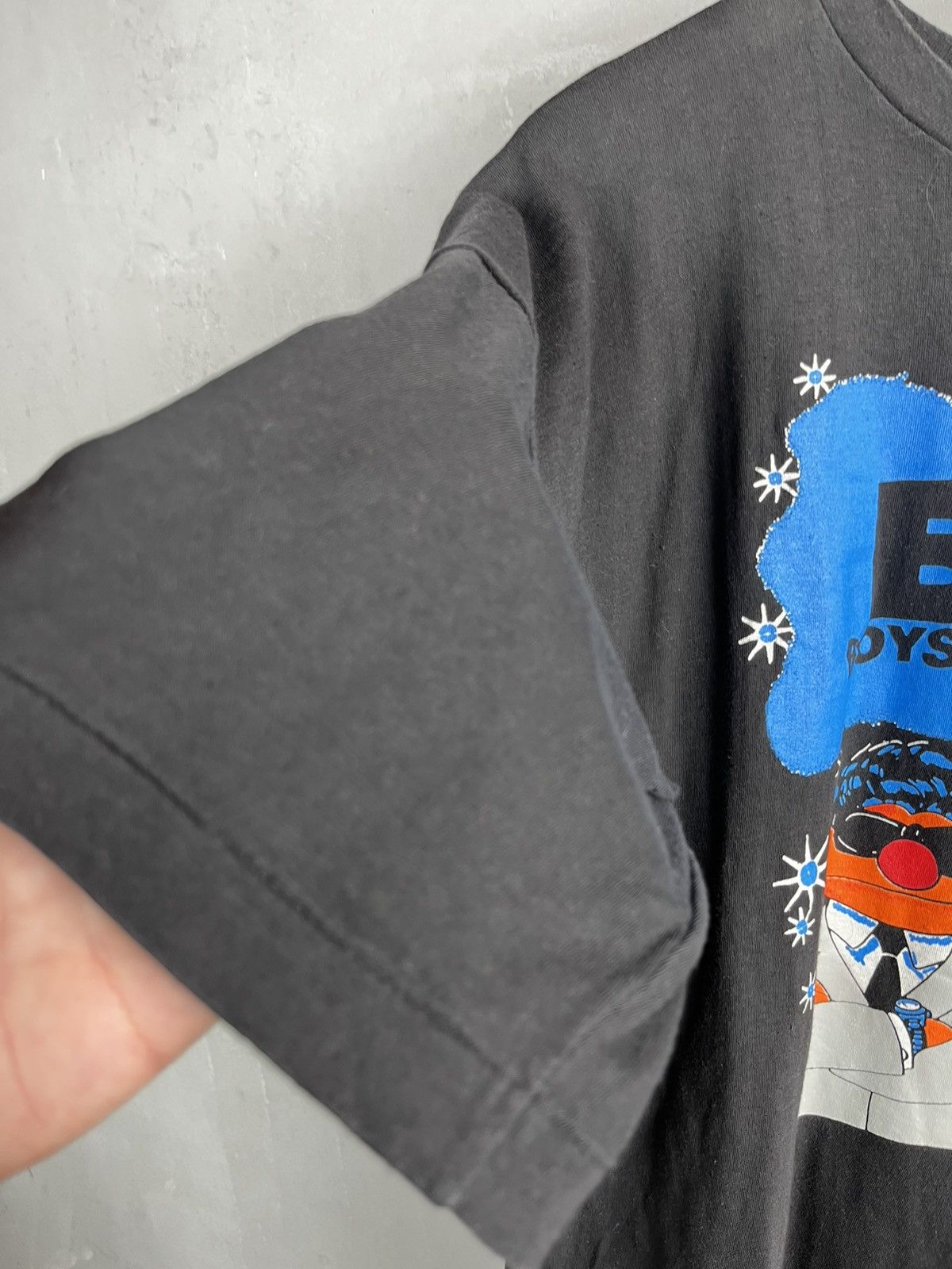 Vintage Vintage 90s Sesame Street Boys In Black T-shirt Movie Size US L / EU 52-54 / 3 - 6 Thumbnail