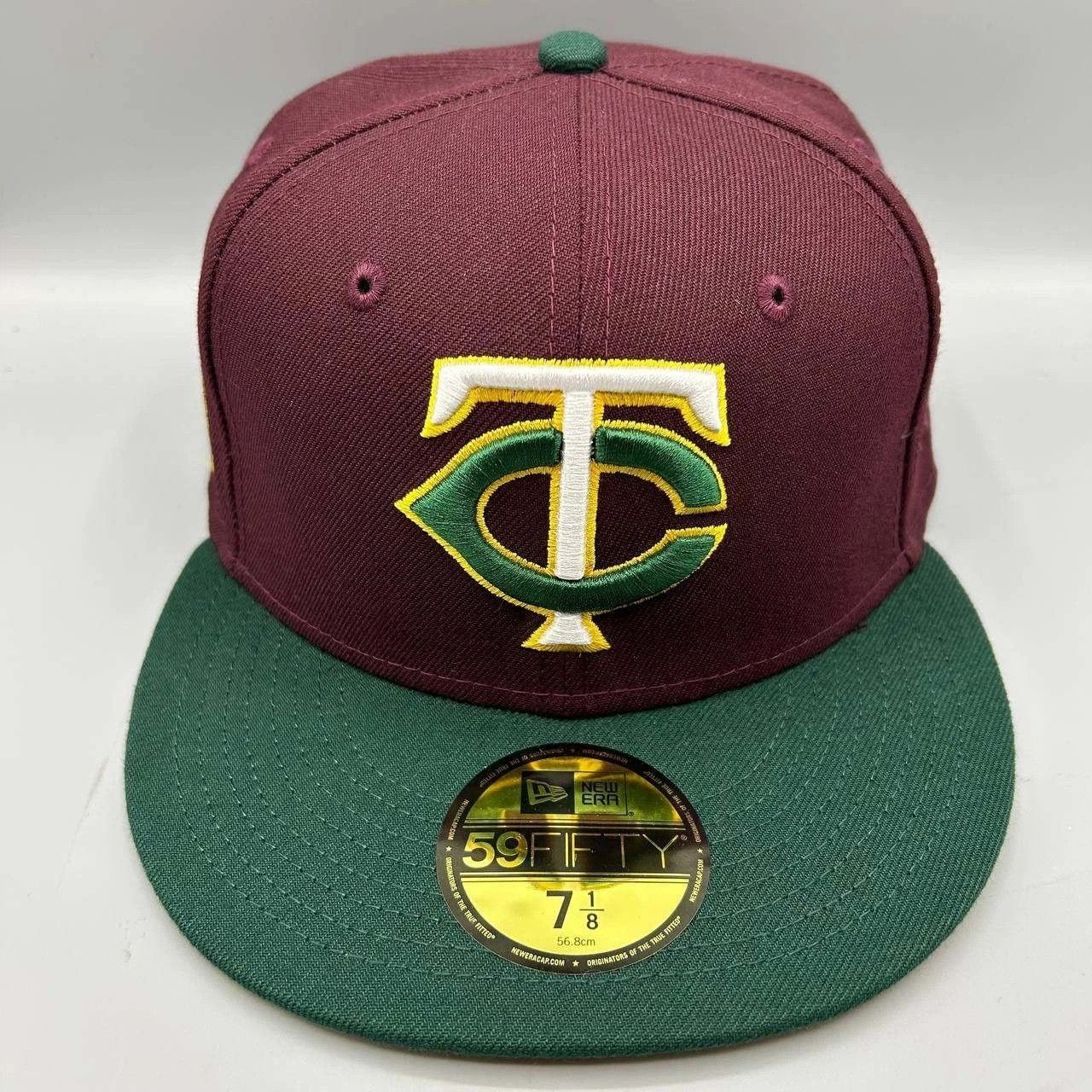 New Era Minnesota Twins Hat Men 7 1/8 Red Green MLB Fitted Cap New Size ONE SIZE - 1 Thumbnail