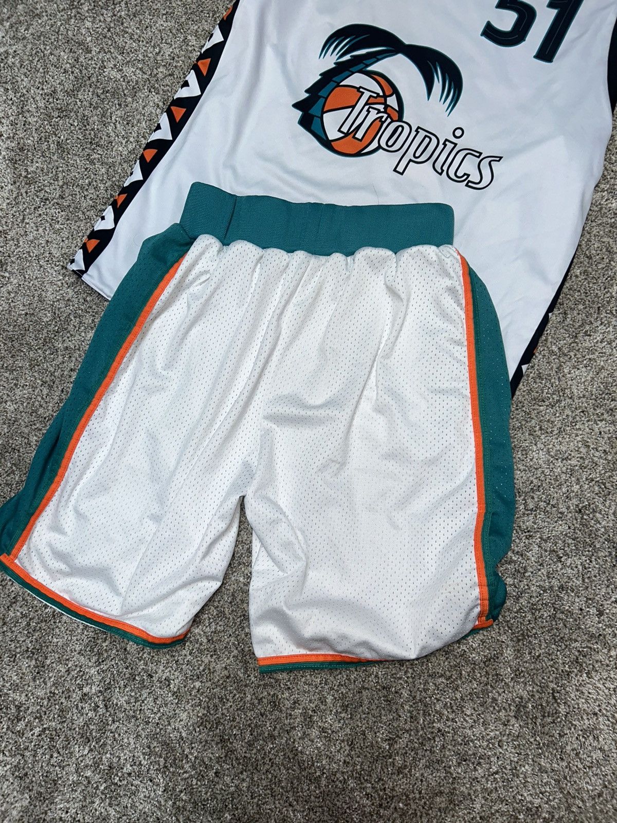 NBA × Other Flint Tropics Jersey & Shorts Size US L / EU 52-54 / 3 - 4 Thumbnail