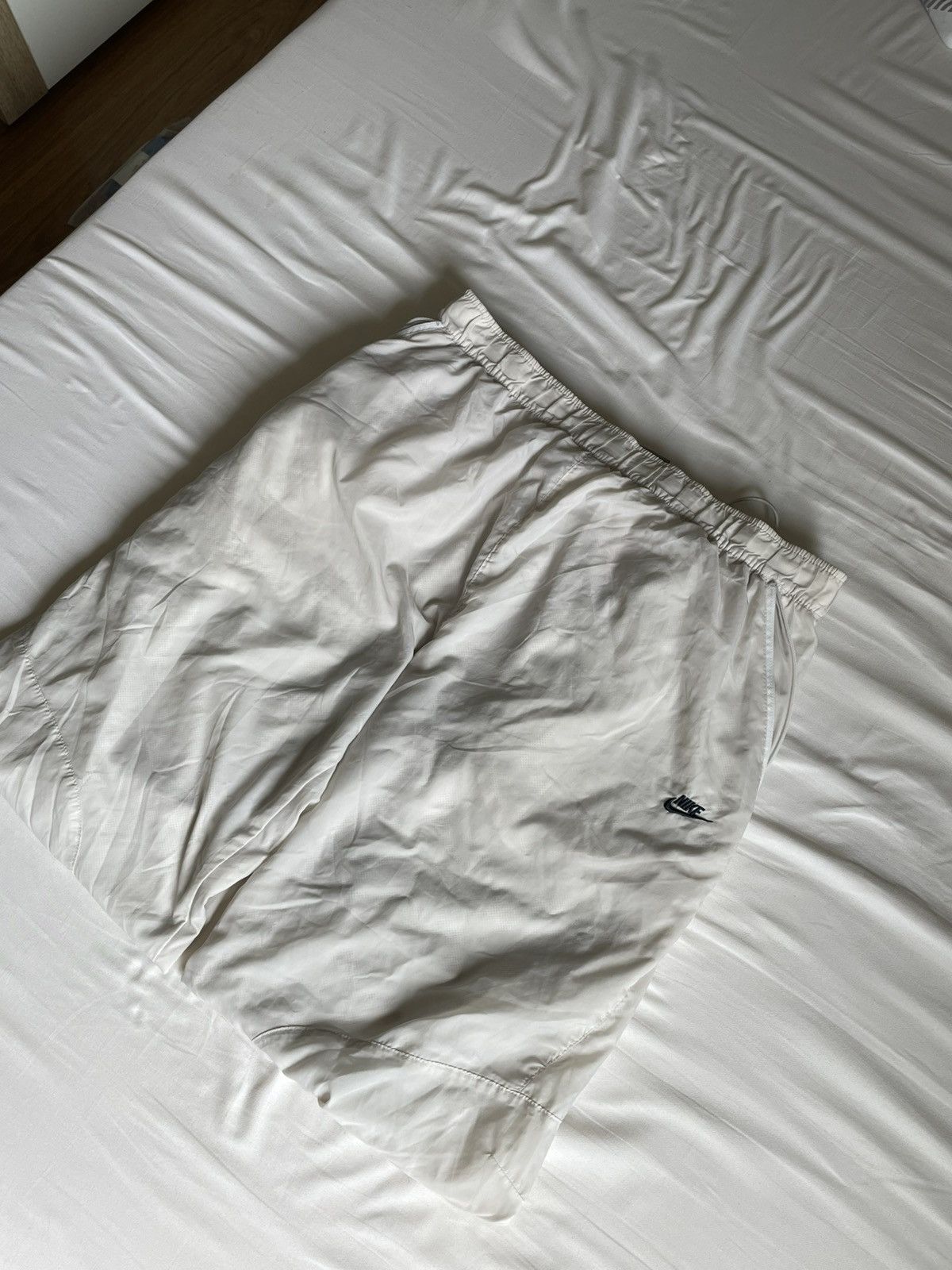 Nike nike vintage nylon pants Size US 34 / EU 50 - 2 Thumbnail