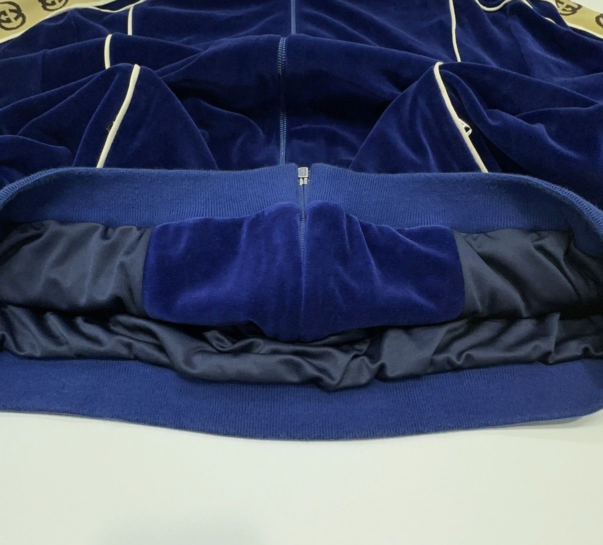 Gucci Gucci navy blue cotton-blend velour track jacket Size US S / EU 44-46 / 1 - 7 Thumbnail