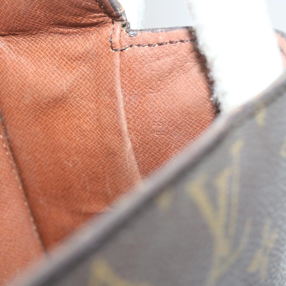 Louis Vuitton LOUIS VUITTON Monogram Saint Cloud GM Shoulder Bag M51242 Size ONE SIZE - 12 Thumbnail