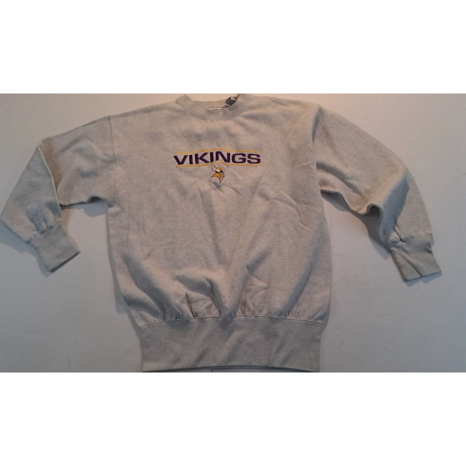 NFL NFL Active Minnesota Vikings Sweatshirt L Gray Embroidered Crew Neck Pullover Heavyweight Football USA Men Size US L / EU 52-54 / 3 - 2 Thumbnail