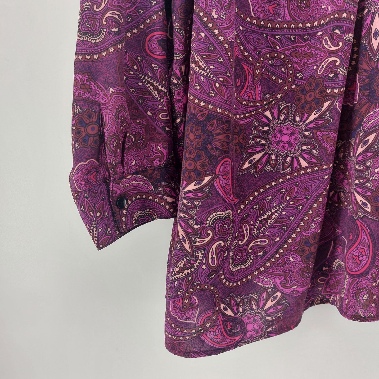 Other Catherines Womens Pink Paisley Blouse 3x (26/28W) Button-Tab Size 3XL / US 20-22 - 4 Thumbnail
