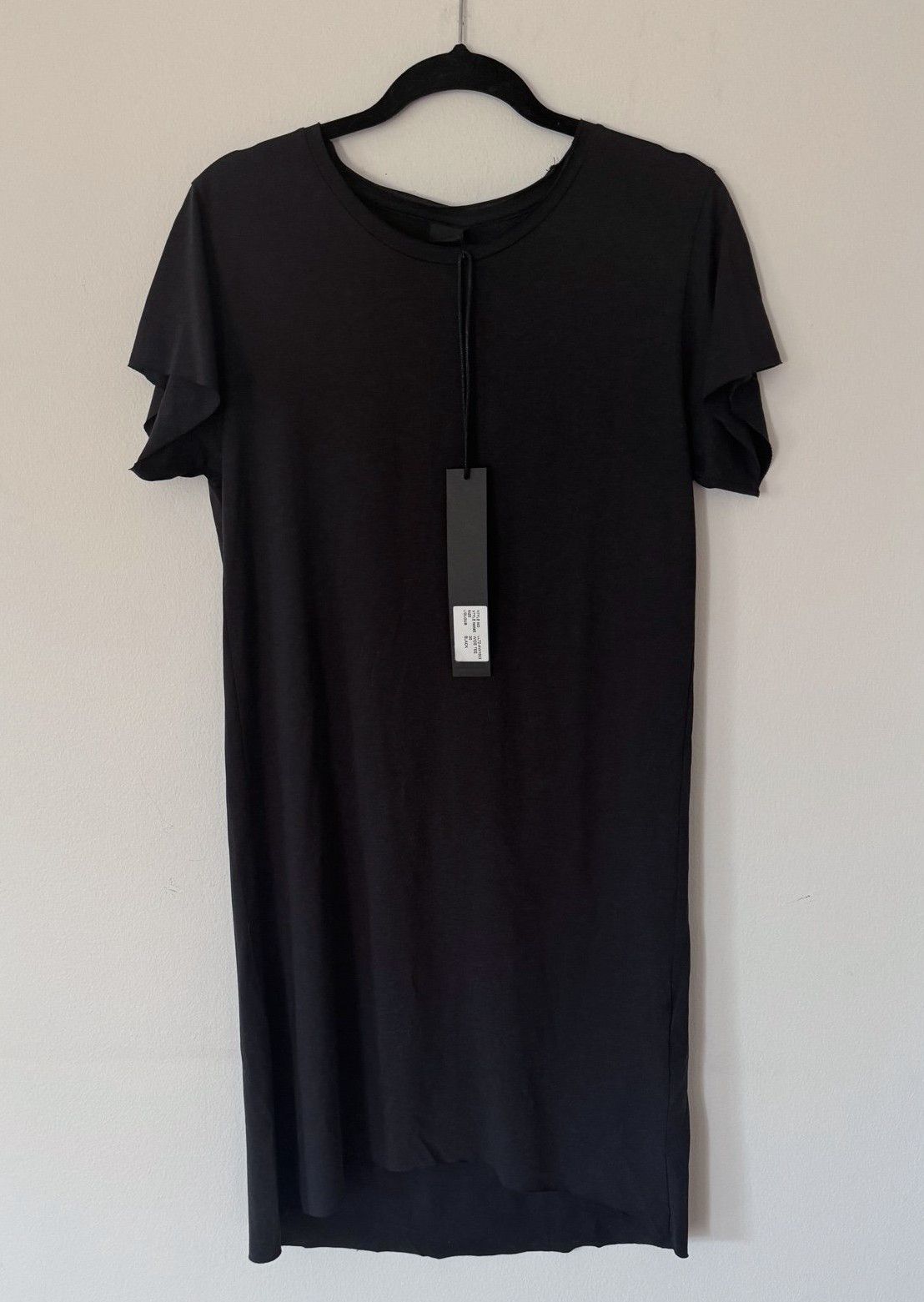 LL72 Long Raw Edge Wide T-Shirt (BNWT)