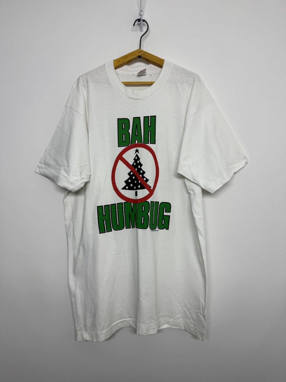 Fruit Of The Loom Bah Humbug No Christmas Vintage Men's T-Shirt Size US XL / EU 56 / 4 - 1 Thumbnail