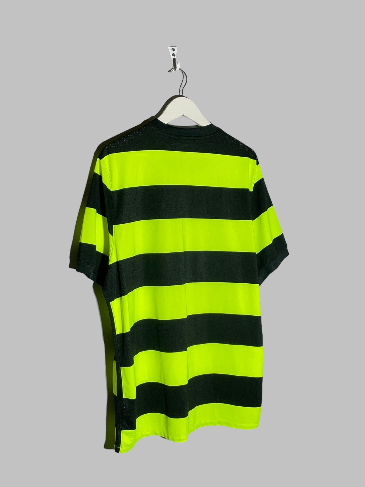 Nike × Vintage Celtic FC Nike 2009/10 Away Football Shirt Soccer Jersey Size US XL / EU 56 / 4 - 10 Thumbnail