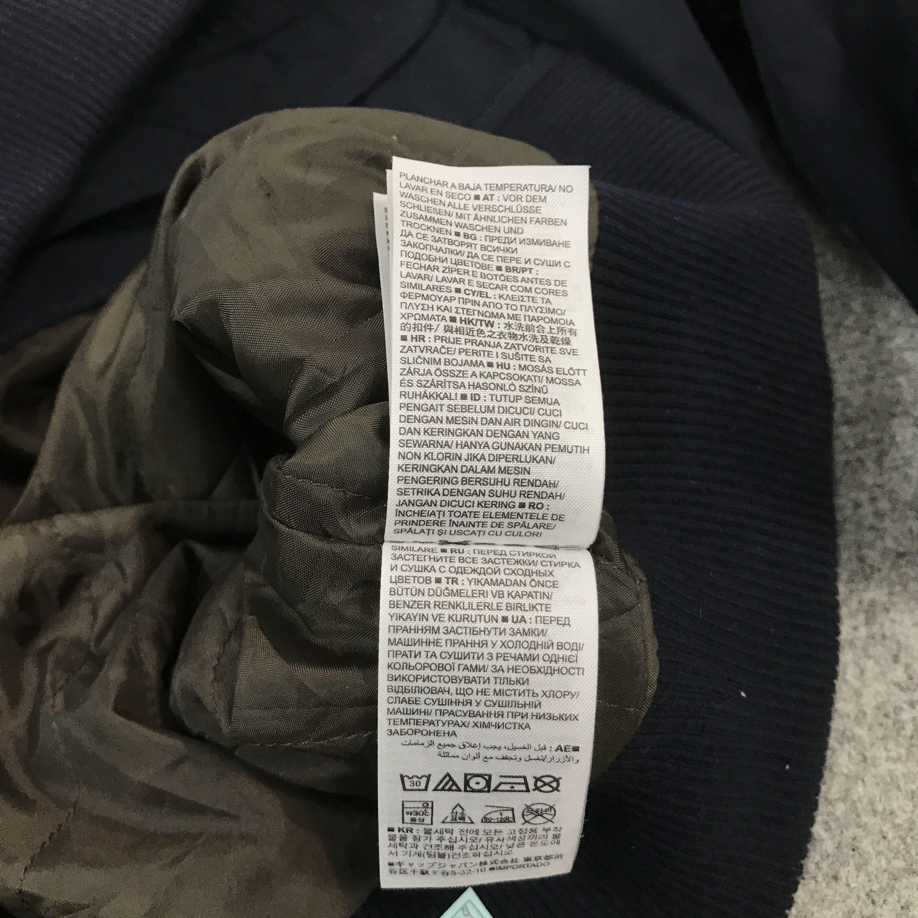 Gap MA 1 DESIGN GAP NAVY BOMBER JACKET Size US S / EU 44-46 / 1 - 15 Thumbnail