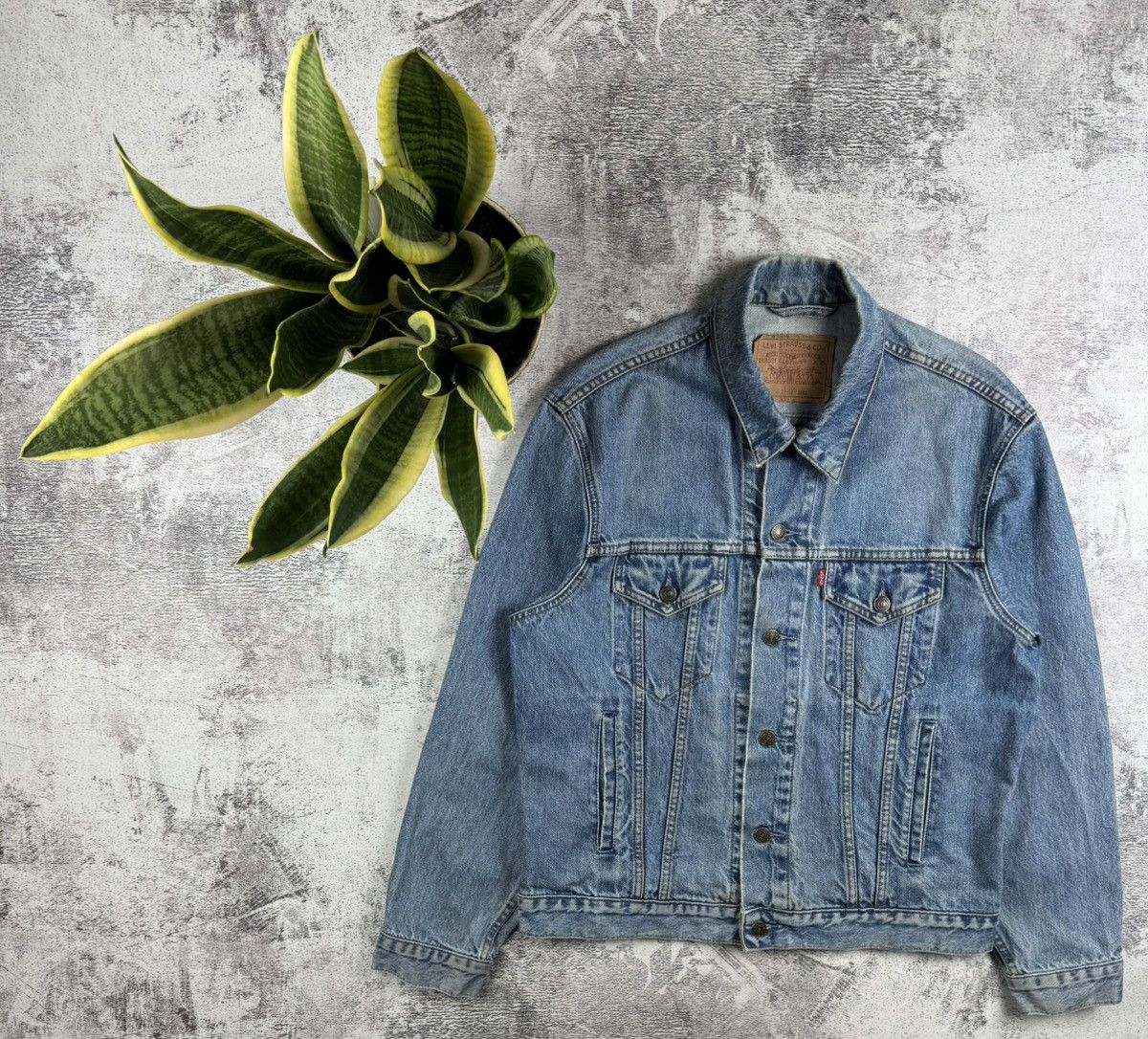 Levi's Levis Trucker Western Blue Men’s Large Pocket Vintage 90s Denim Jeans Jacket Size US L / EU 52-54 / 3 - 1 Thumbnail