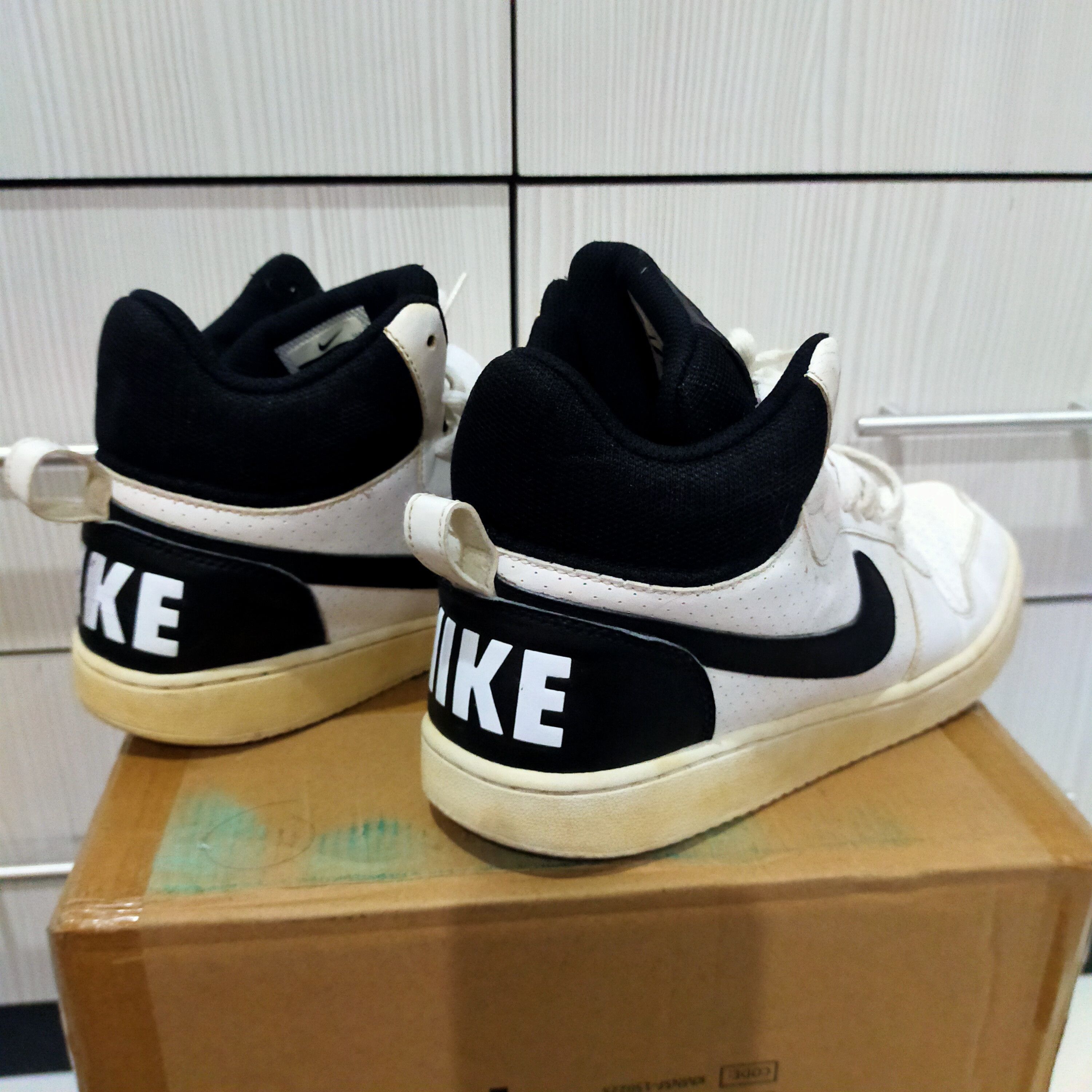 Nike Nike Court Borough Mid SL Sneakers Size US 8 / EU 41 - 4 Thumbnail