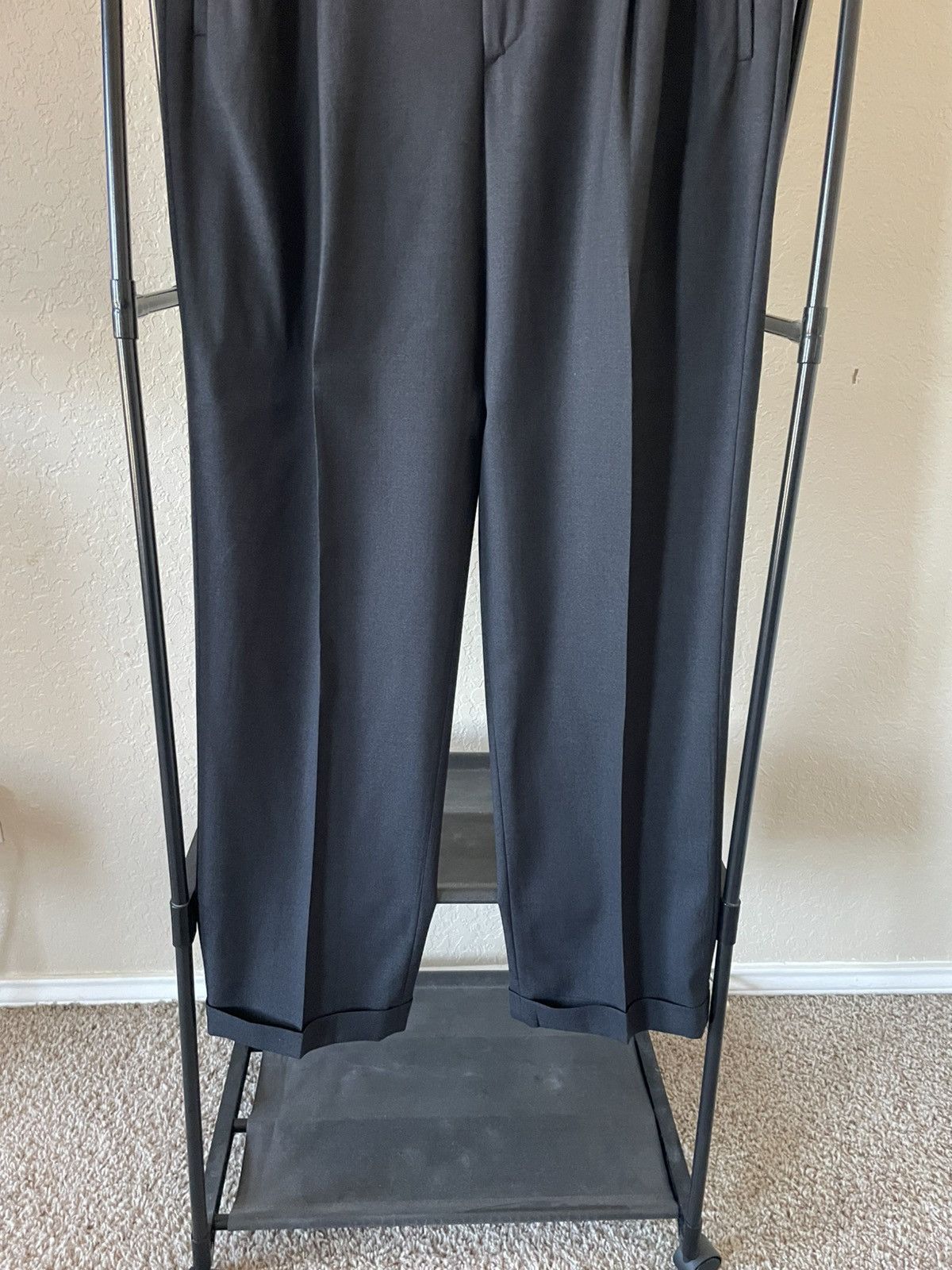 Jesse Model Wool pleated trousers