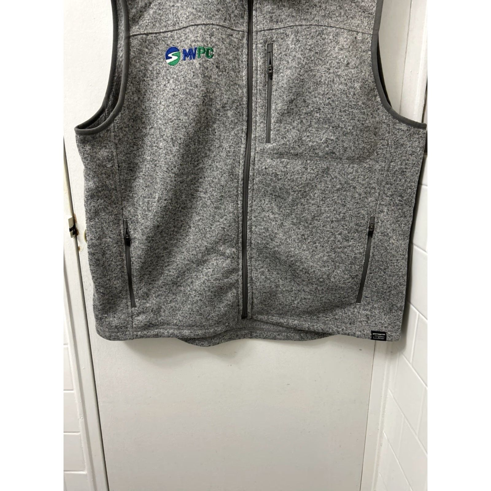 Vintage VINTAGE LL Bean Sweater Fleece Vest Mens XL Gray Slightly Fitted Full Zip Jacket 502209 Size US XL / EU 56 / 4 - 3 Thumbnail