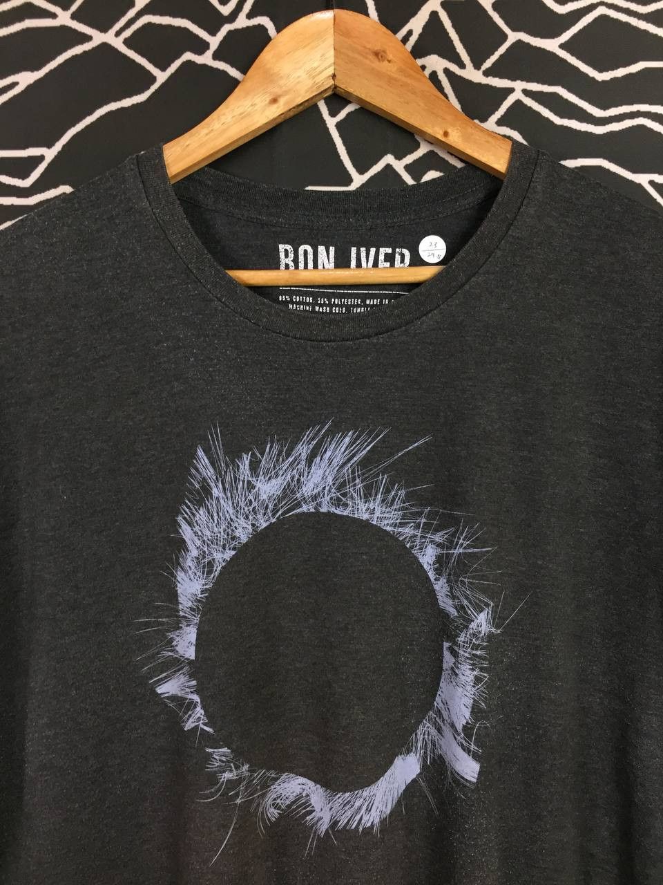 Band Tees Bon Iver American Indie Folk Indie Pop Band Tee Size US XL / EU 56 / 4 - 3 Thumbnail
