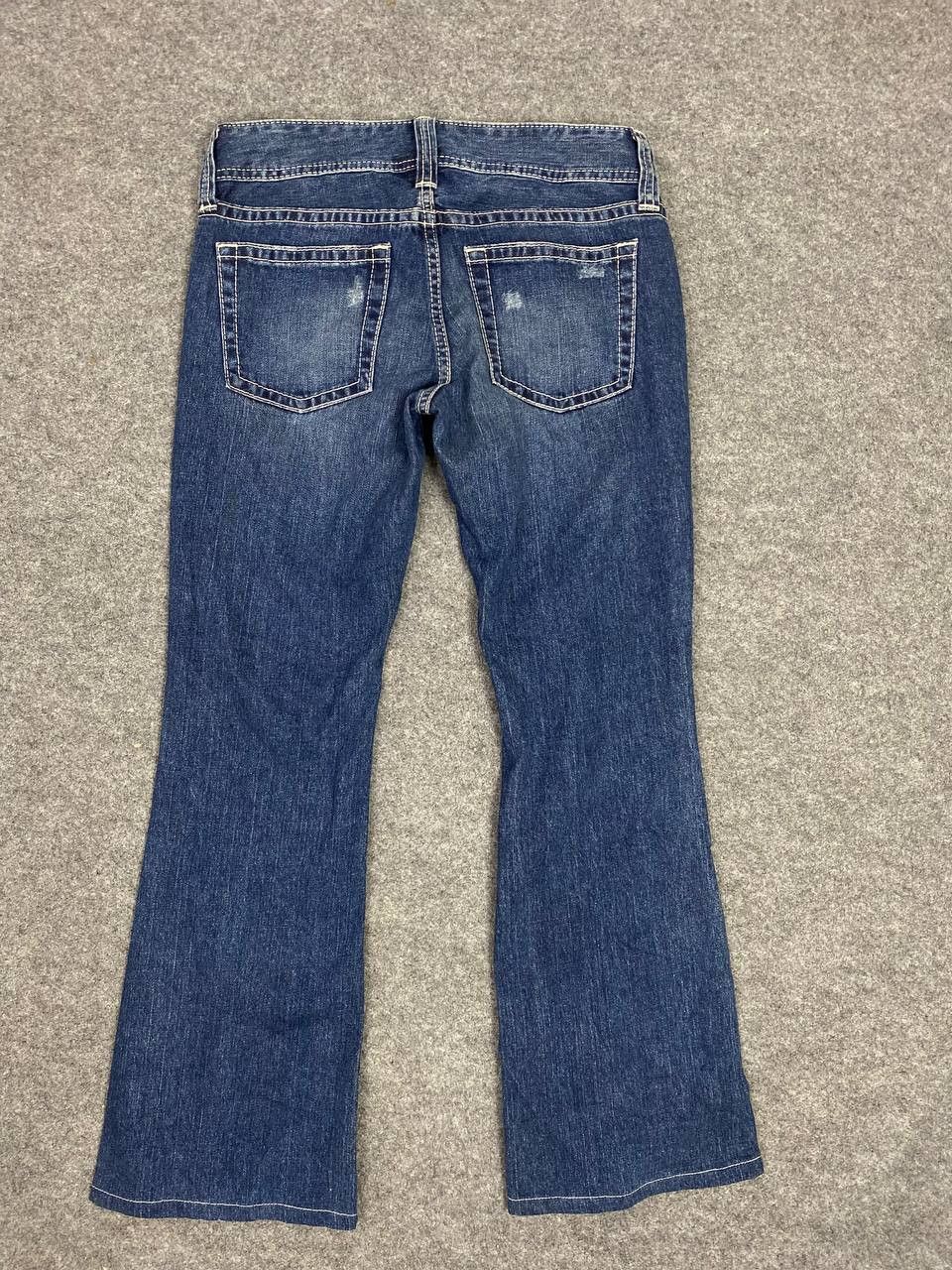 Uniqlo vintage uniqlo japanese bootcut flare distressed denim Size 32" / US 10 / IT 46 - 1 Thumbnail