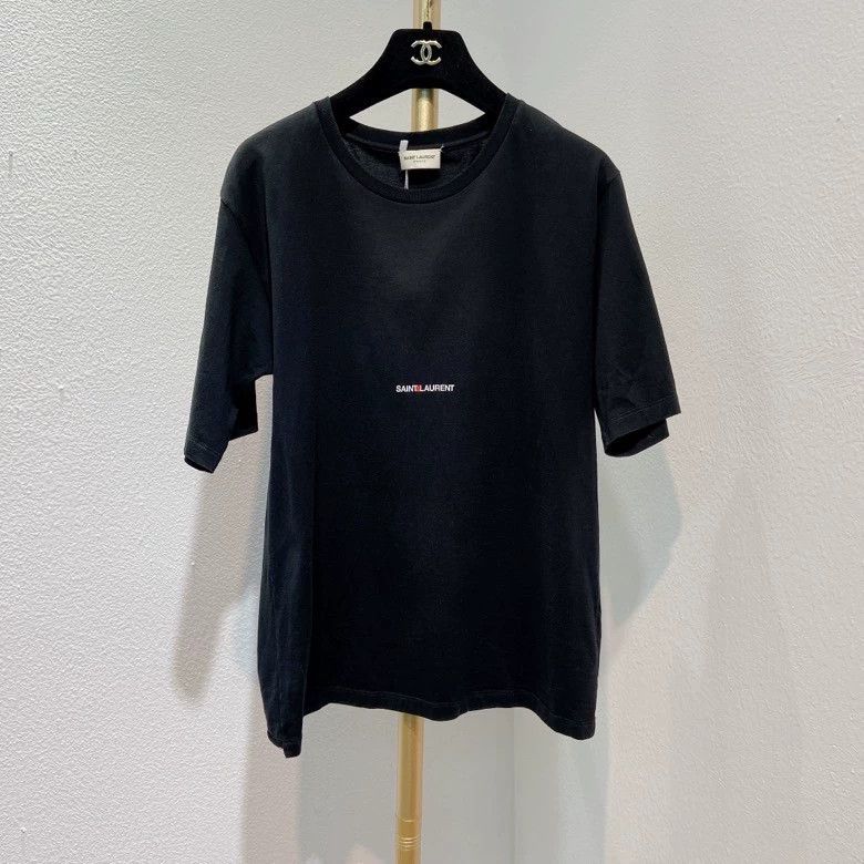 Saint Laurent Paris Saint Laurent Paris Basic logo short sleeved shirt Size US S / EU 44-46 / 1 - 1 Thumbnail