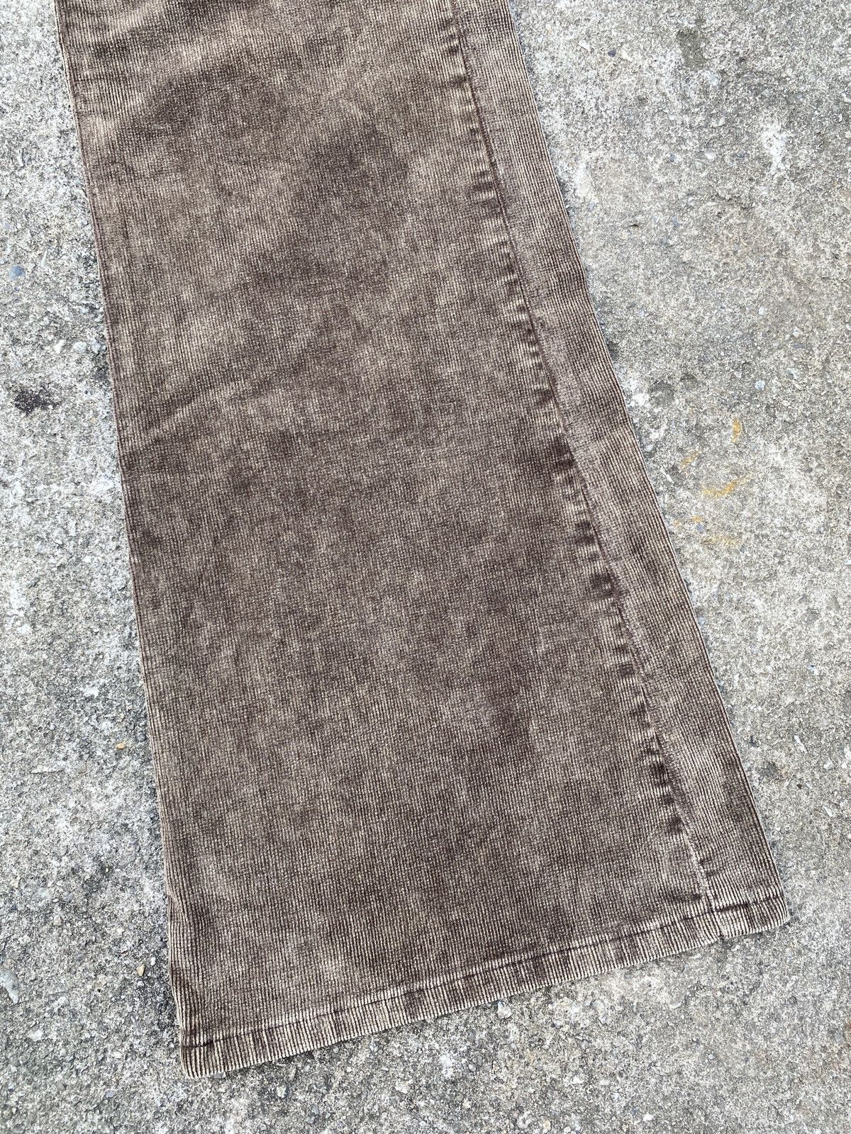 If Six Was Nine × Japanese Brand × Tornado Mart Luocury Japan Corduroy Low Rise Flare Pant Size US 30 / EU 46 - 9 Thumbnail