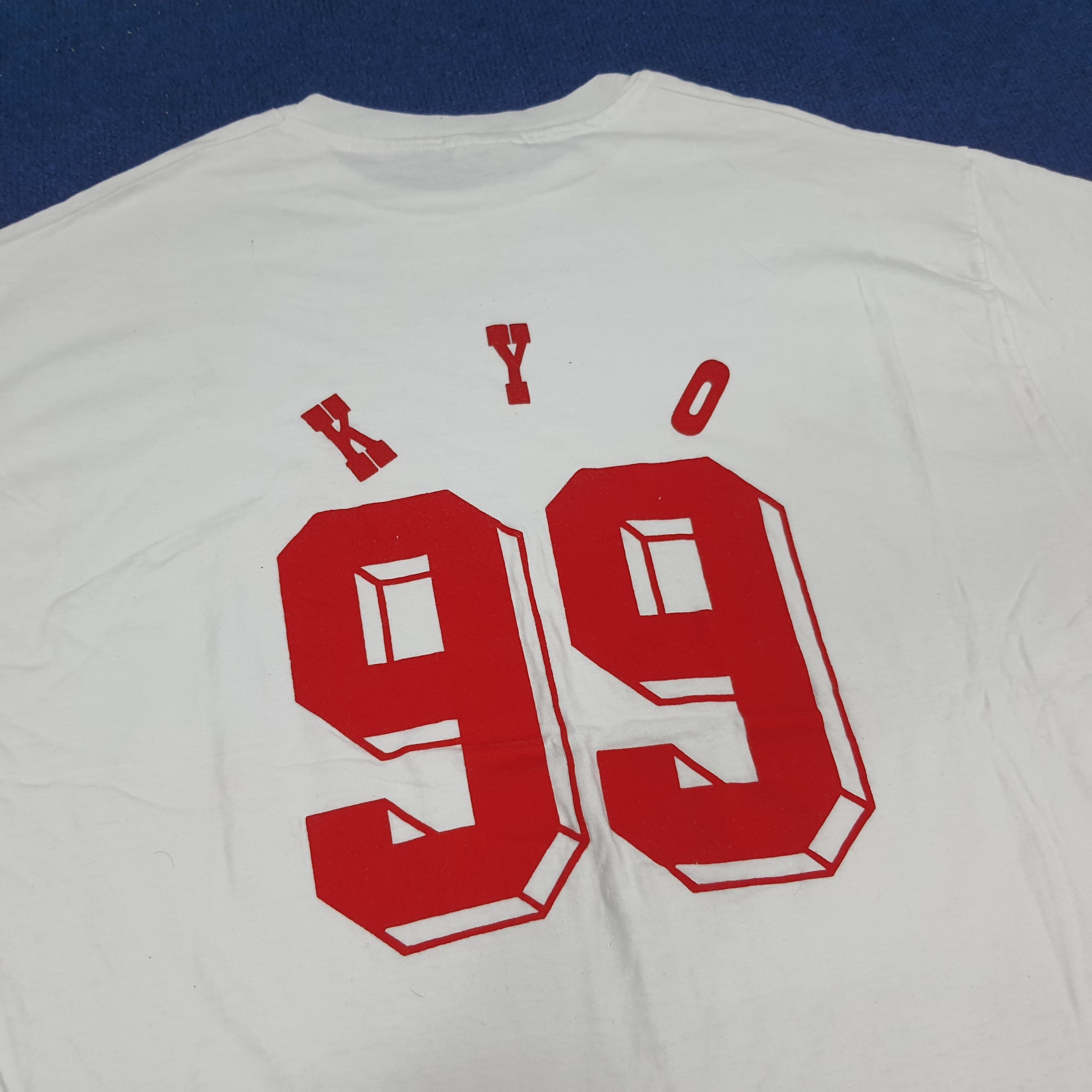 Japanese Brand × Vintage Vintage Kamikaze Kyo Kusanagi 99 King of Fighter SNK Tshirt Size US XL / EU 56 / 4 - 2 Thumbnail